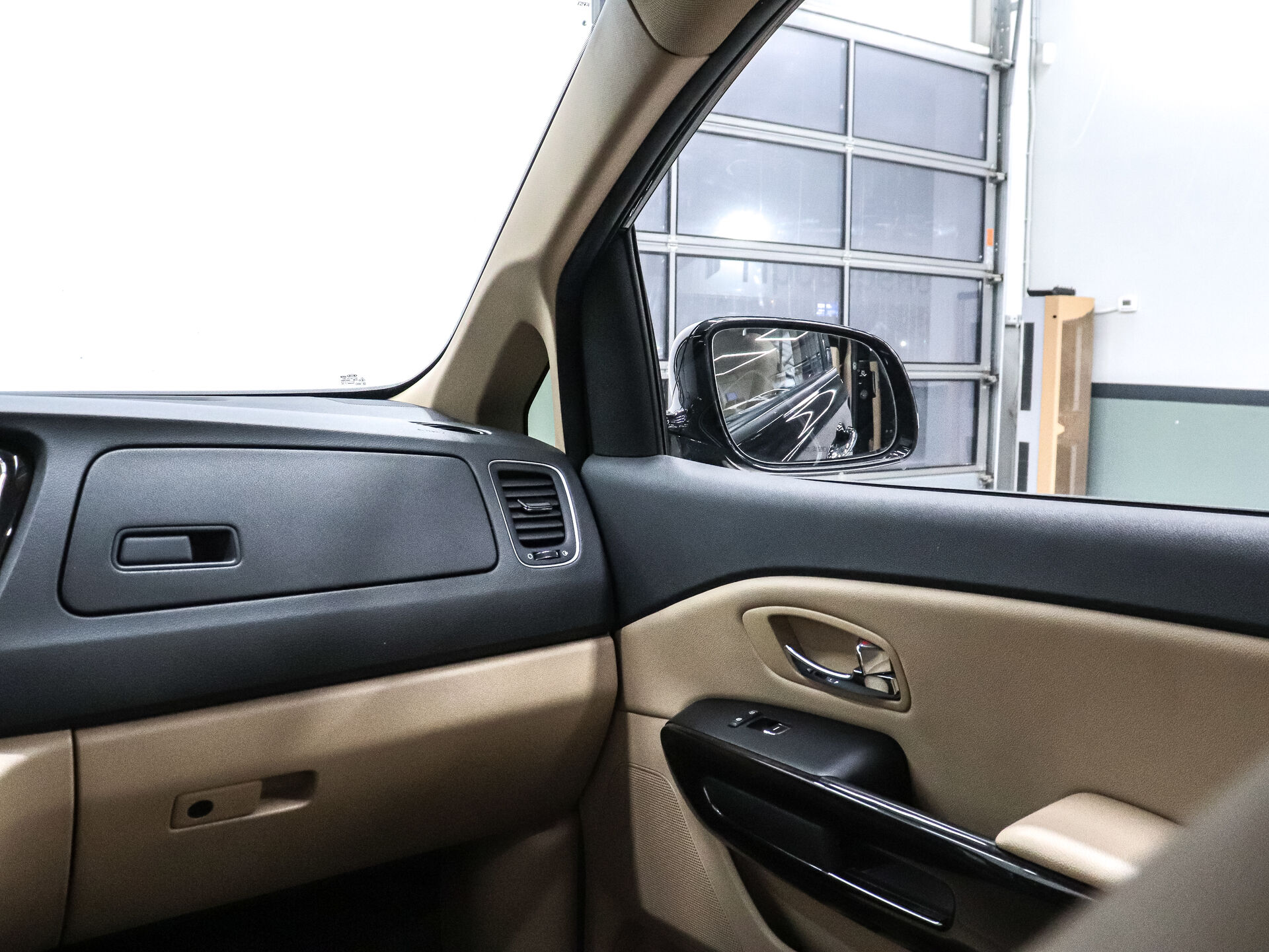 Kia Carnival 2019 22
