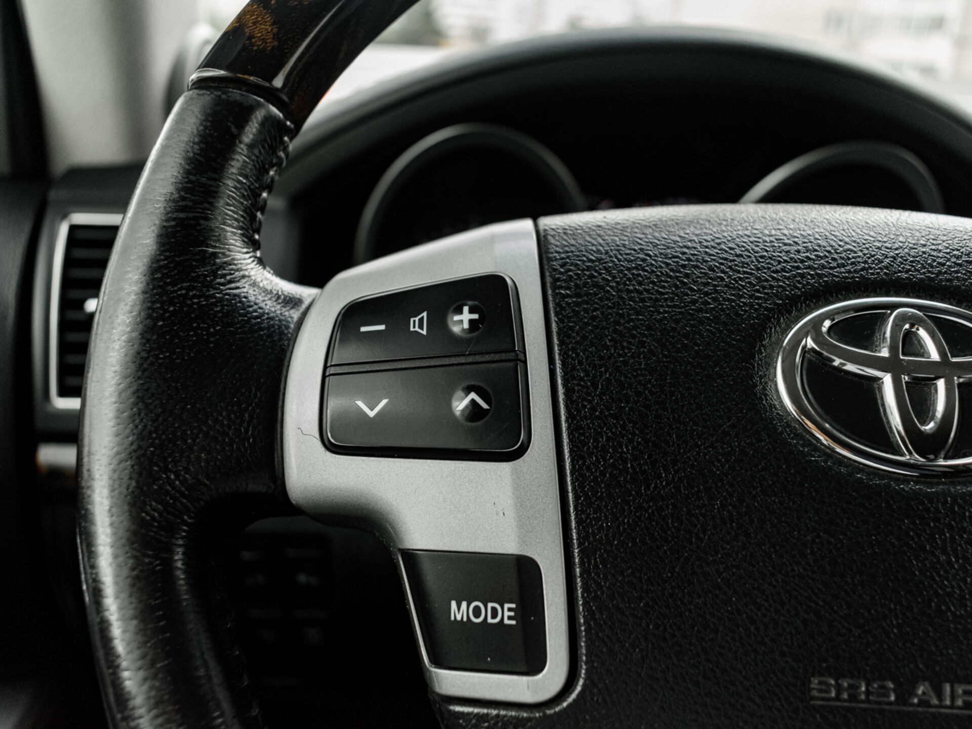 Купить Toyota Land Cruiser 4.5d AT (235 л.с.) 4WD, 2012 в Екатеренбурге