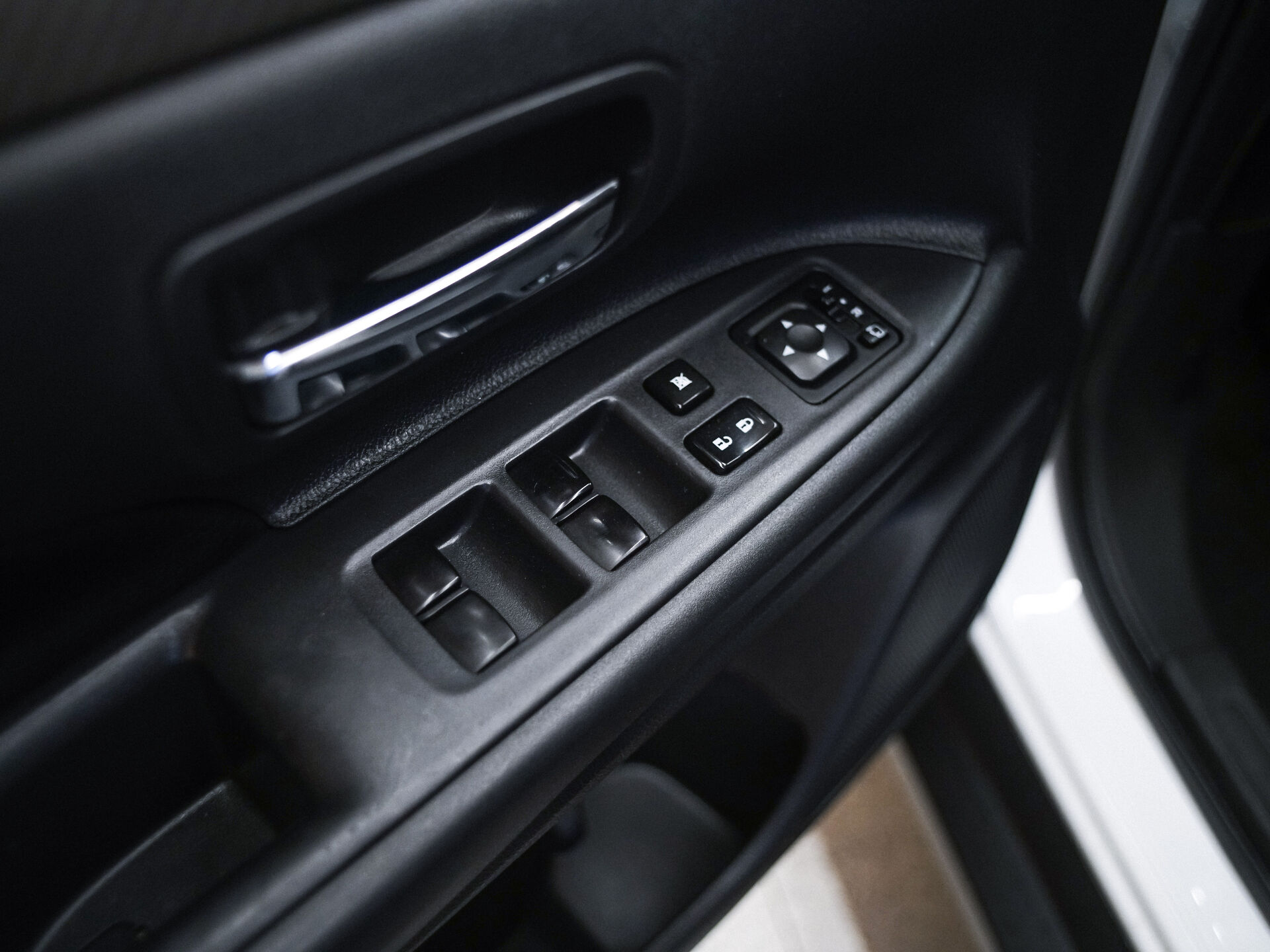 Mitsubishi Outlander 2014 8