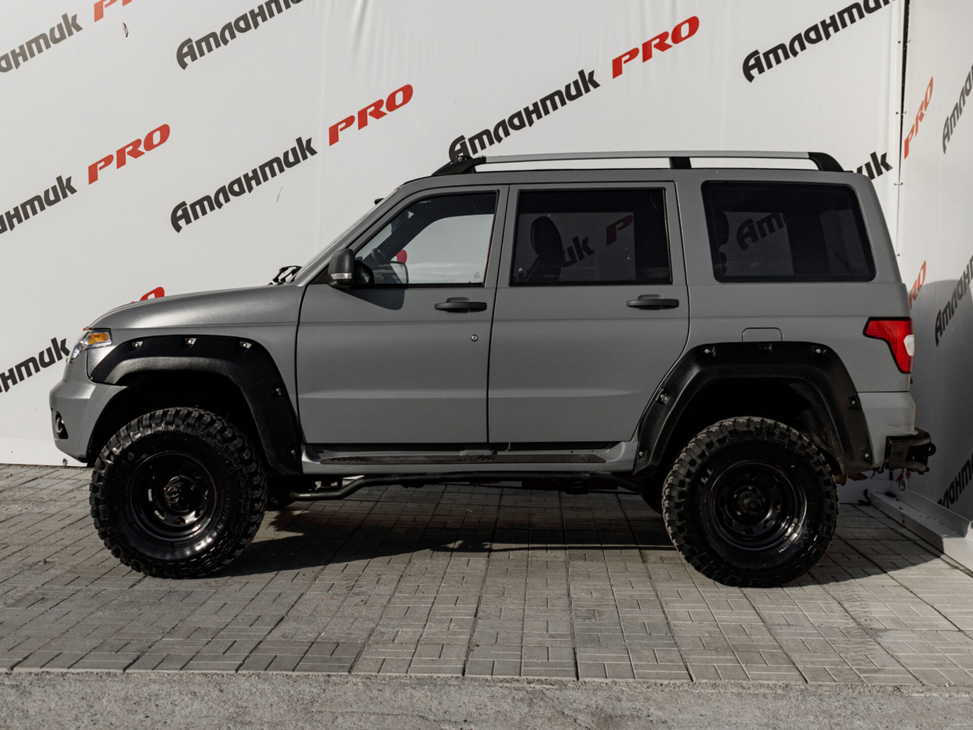 Купить УАЗ Patriot 2.7 MT (135 л.с.) 4WD, 2017 в Екатеренбурге