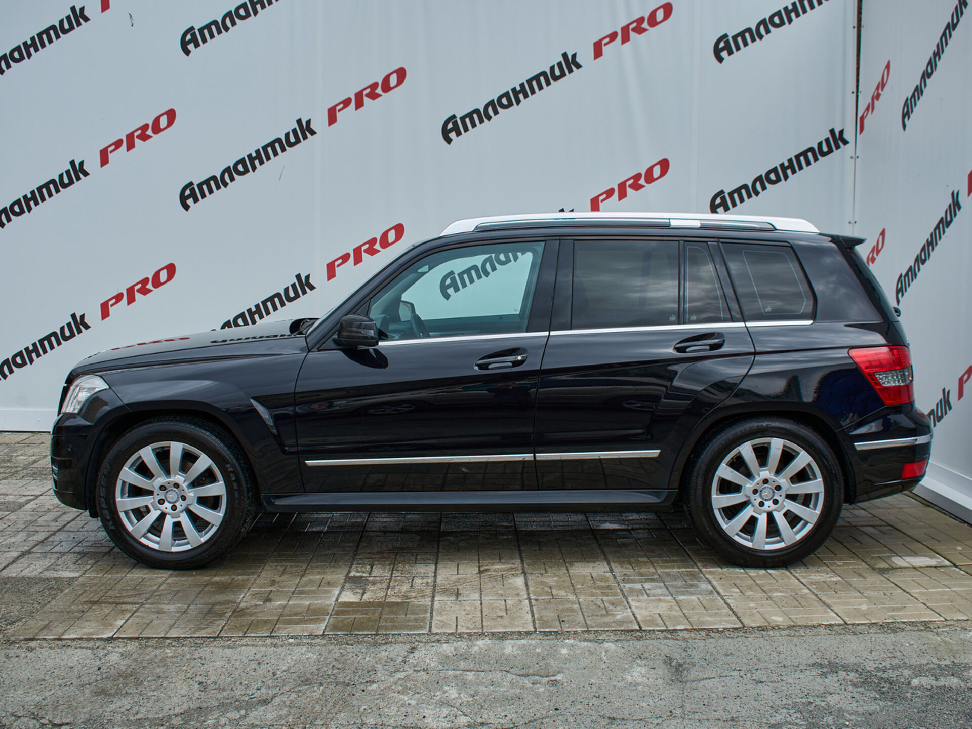 Купить Mercedes-Benz GLK-Класс 300 3.0 AT (231 л.с.) 4WD, 2011 в Екатеренбурге