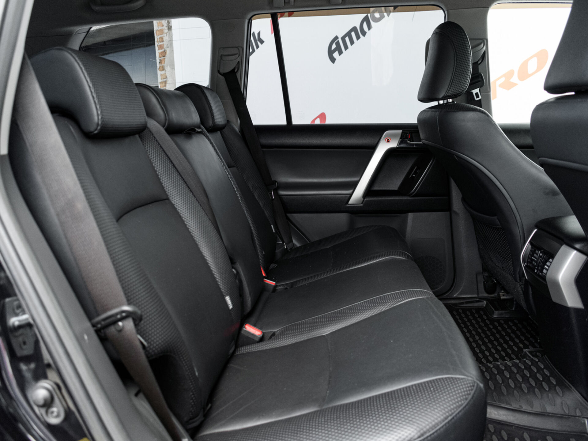 Купить Toyota Land Cruiser Prado 4.0 AT (282 л.с.) 4WD, 2010 в Екатеренбурге