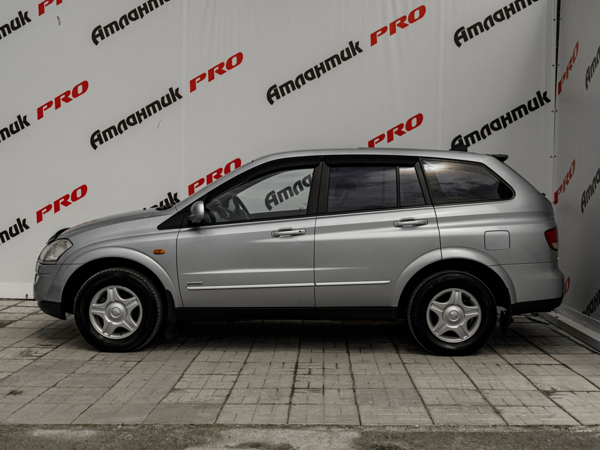 Купить SsangYong Kyron 2.3 MT (150 л.с.) 4WD, 2008 в Екатеренбурге