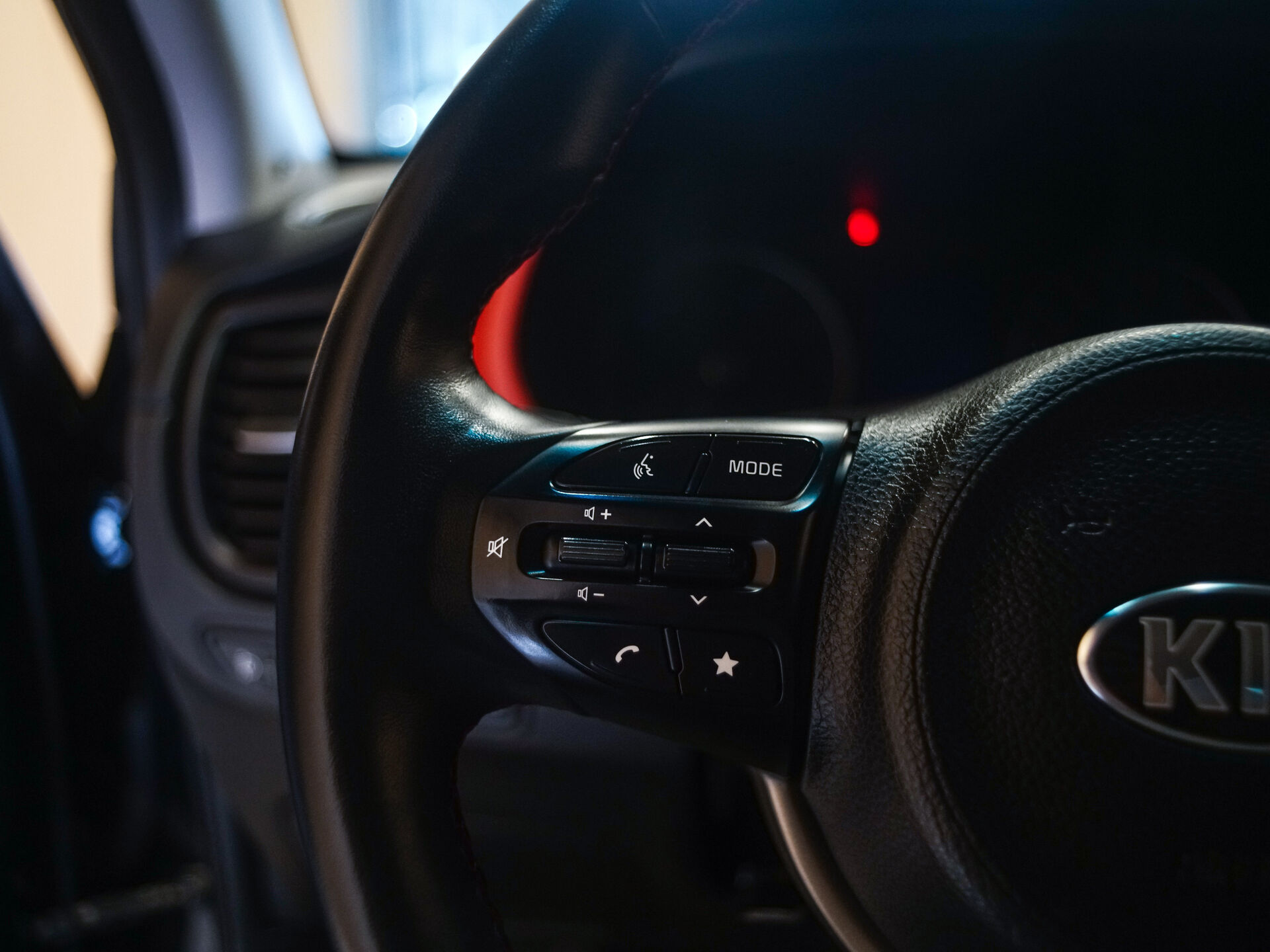 Kia Rio 2020 12