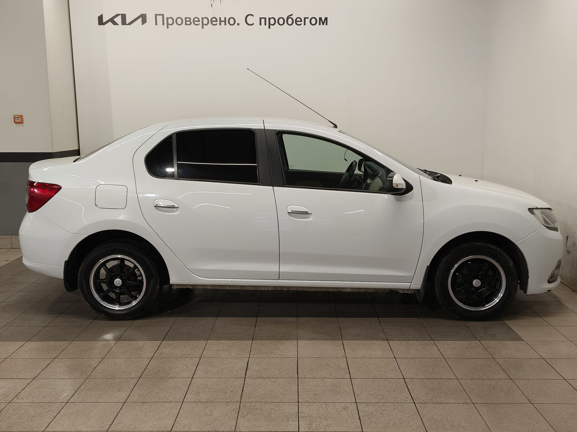 Renault Logan Luxe Privilege 2016 г.в., 173 000 км.