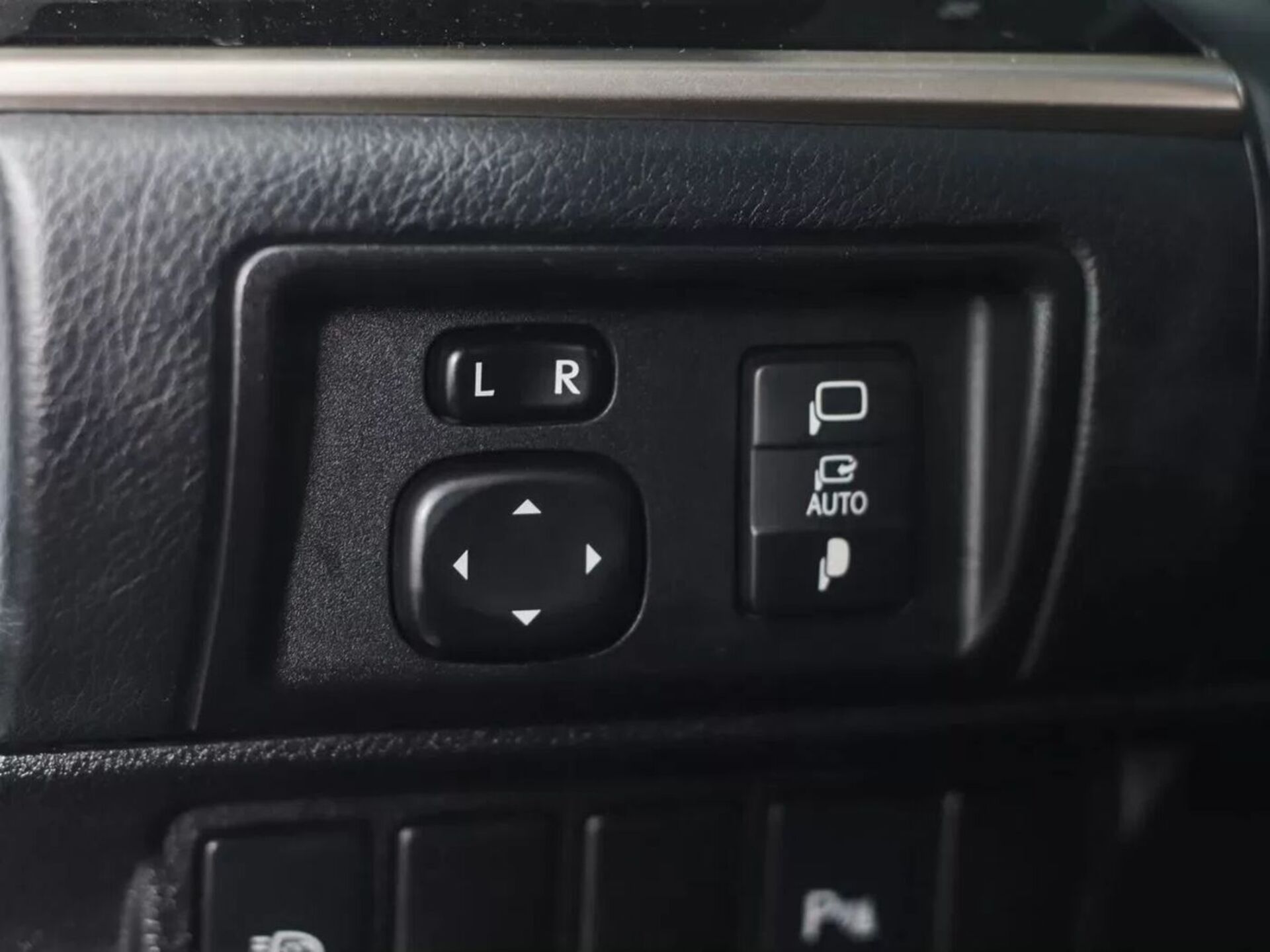 Lexus ES 2015 10