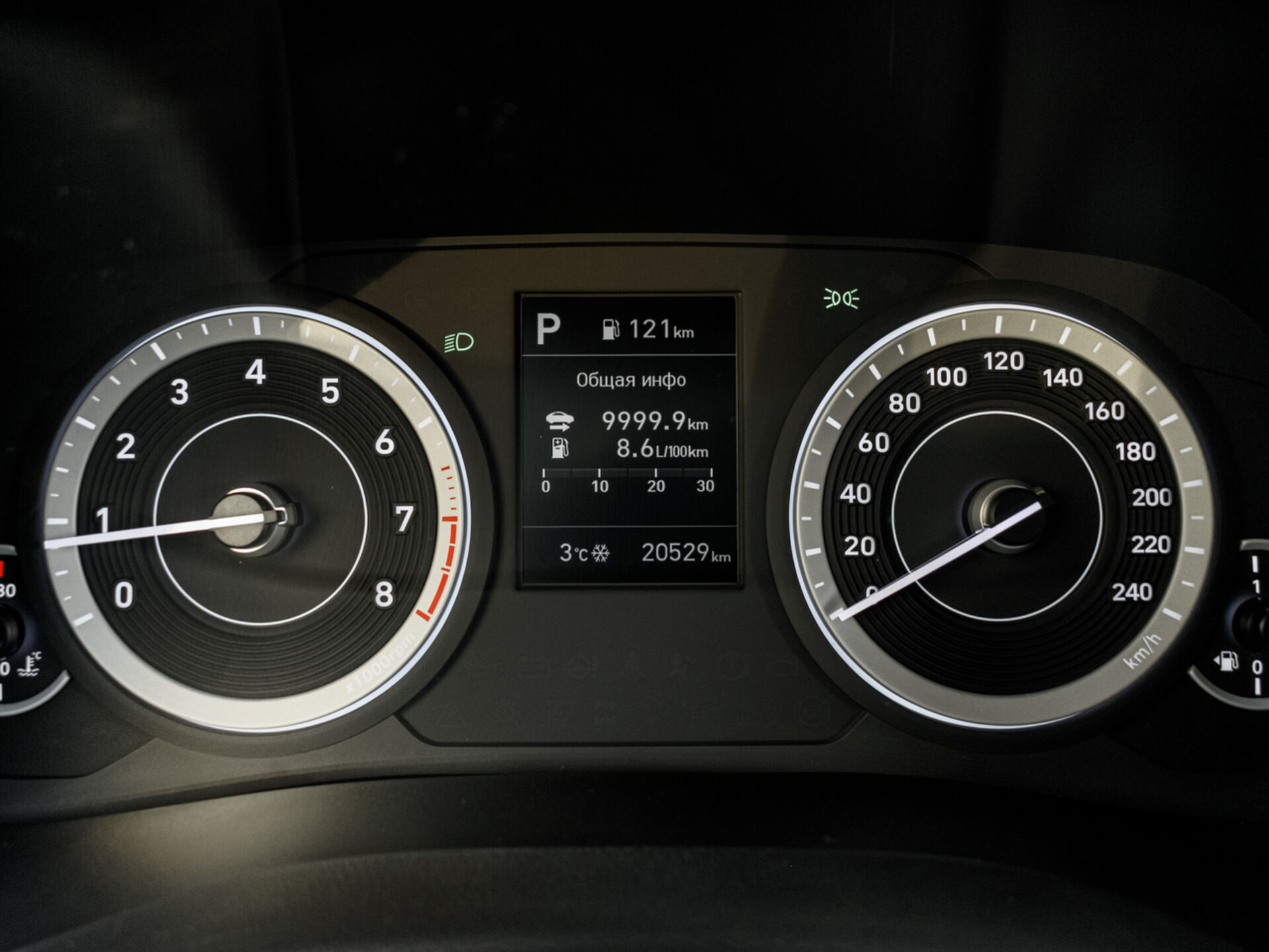 Купить Hyundai Creta 1.6 AT (123 л.с.), 2021 в Екатеренбурге