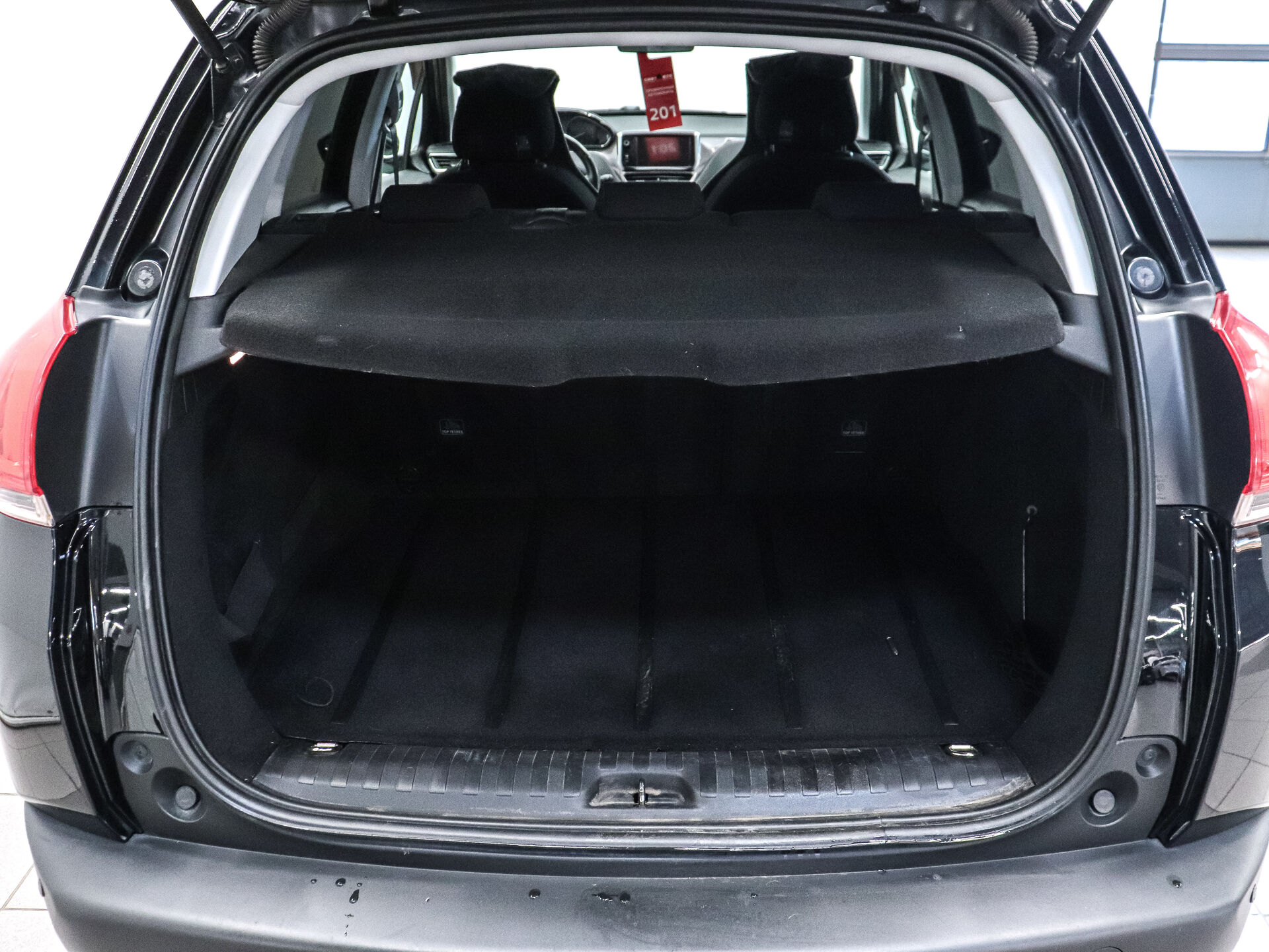 Peugeot 2008 2014 21