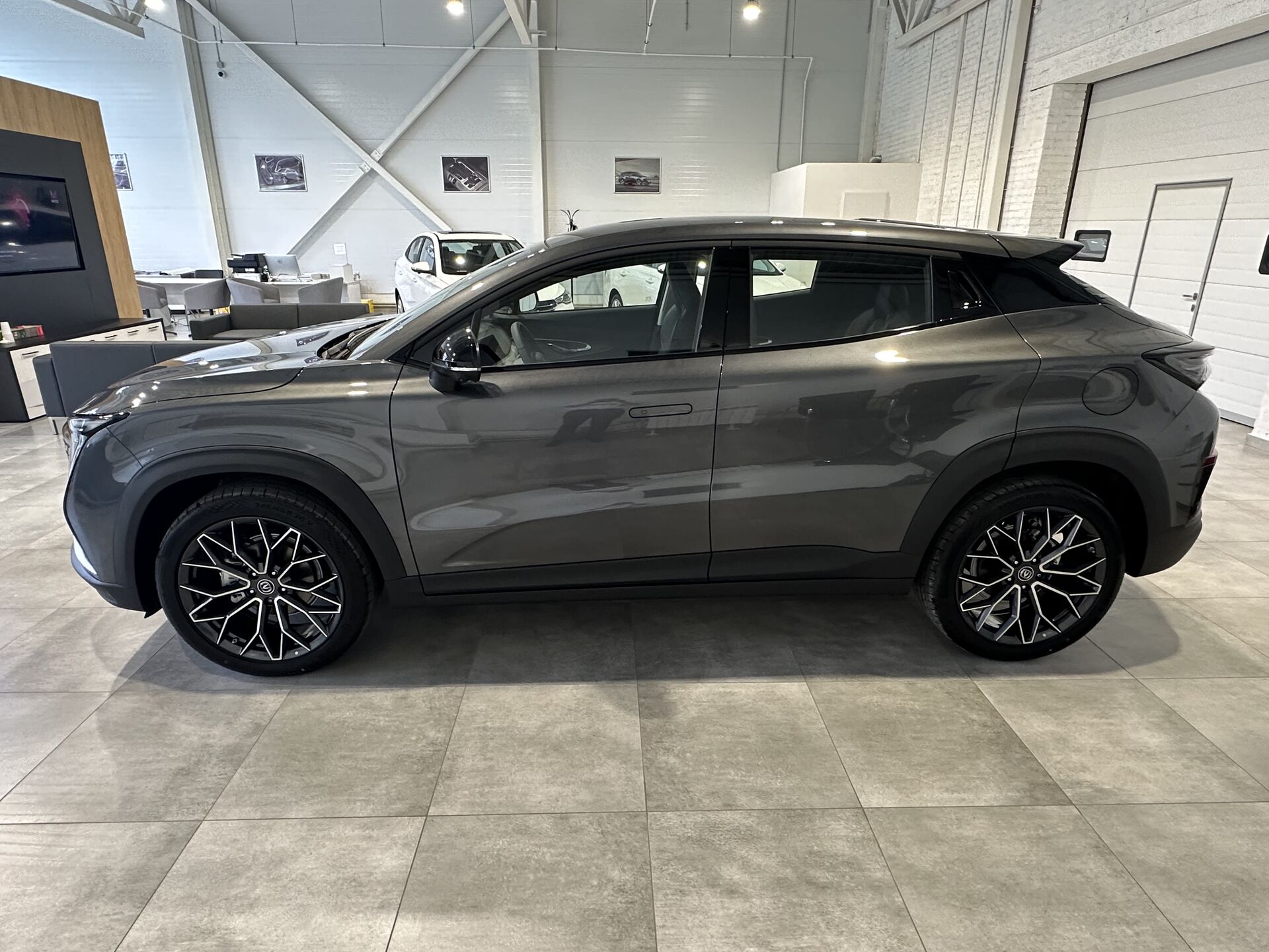 Changan UNI-T, I