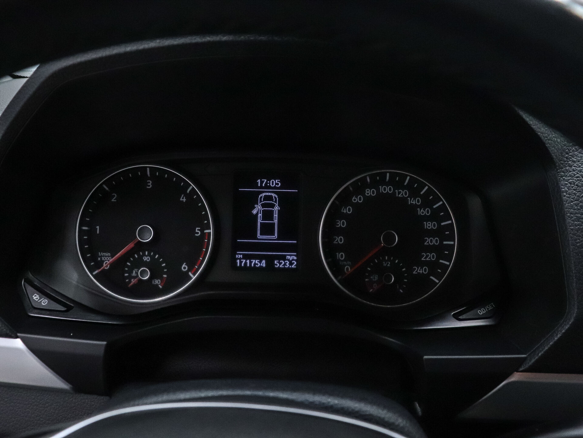 Volkswagen Amarok 2017 13