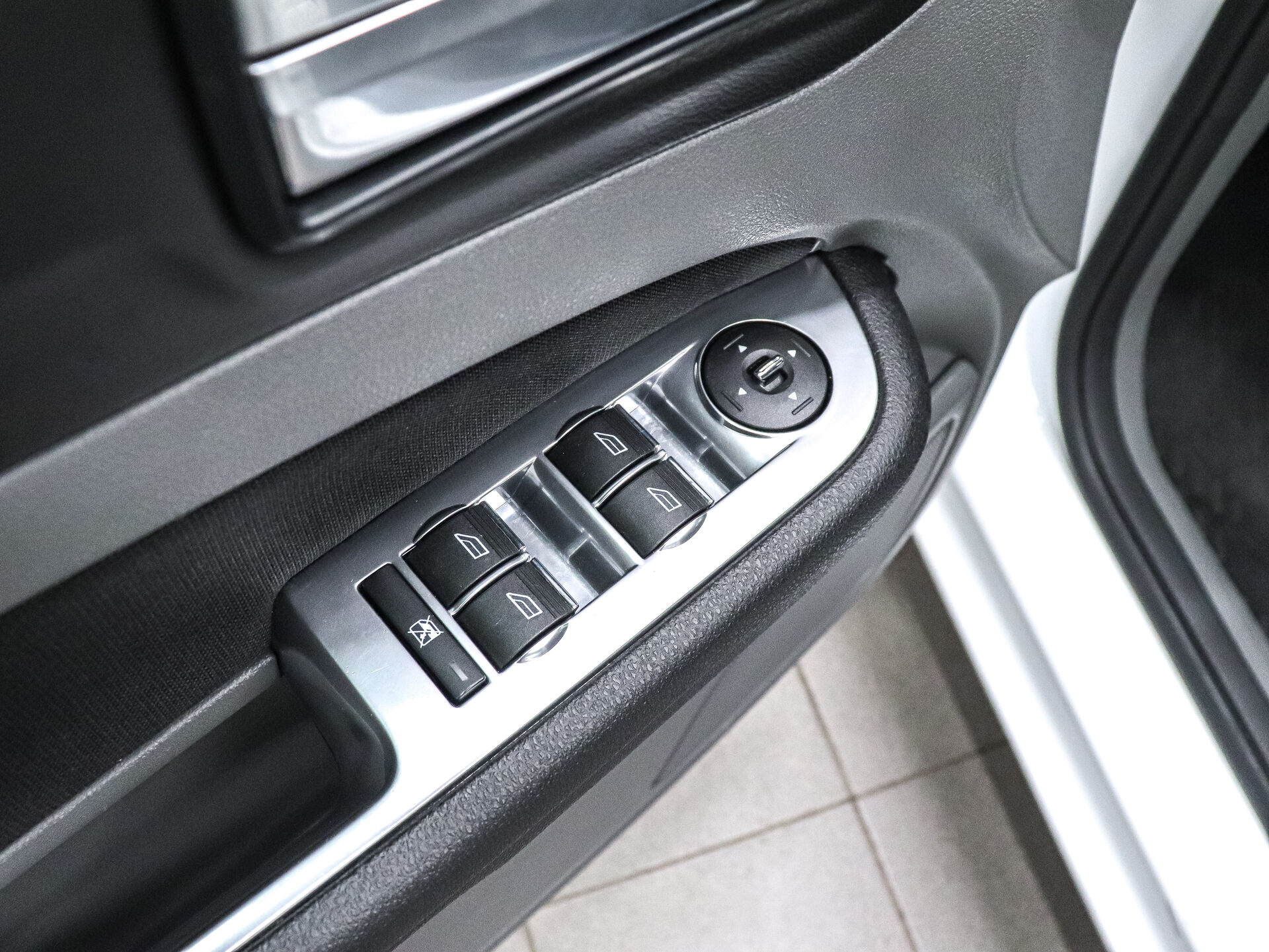 Ford Focus 2011 8