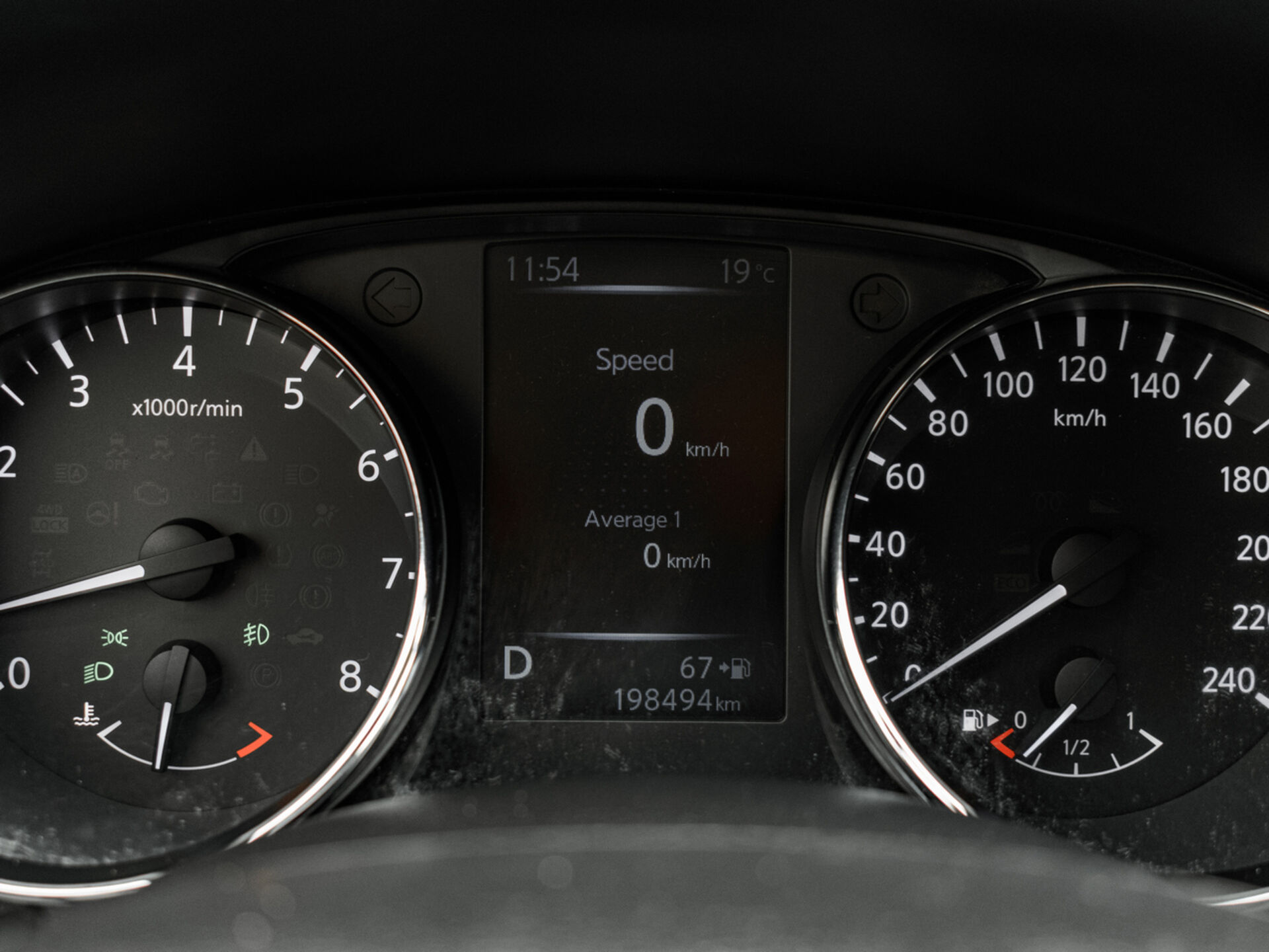 Купить Nissan Qashqai 2.0 CVT (144 л.с.) 4WD, 2018 в Екатеренбурге
