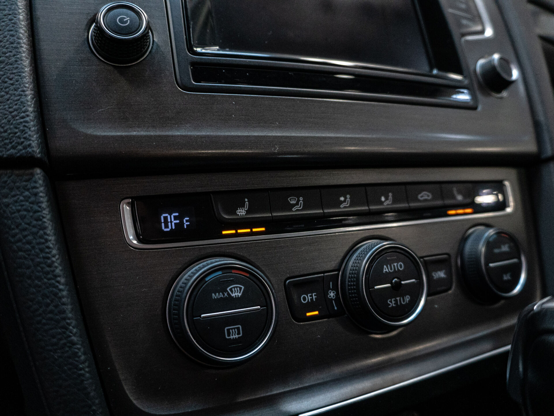 Volkswagen Golf 2012 16