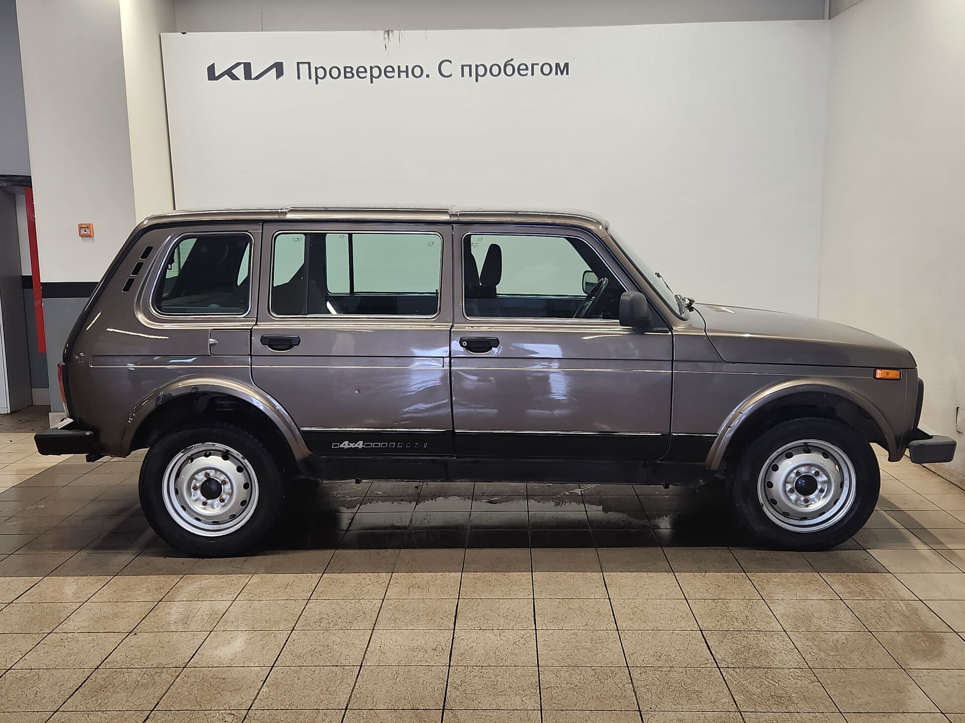 Lada 2131 (4x4) None 2018 г.в., 85 692 км.