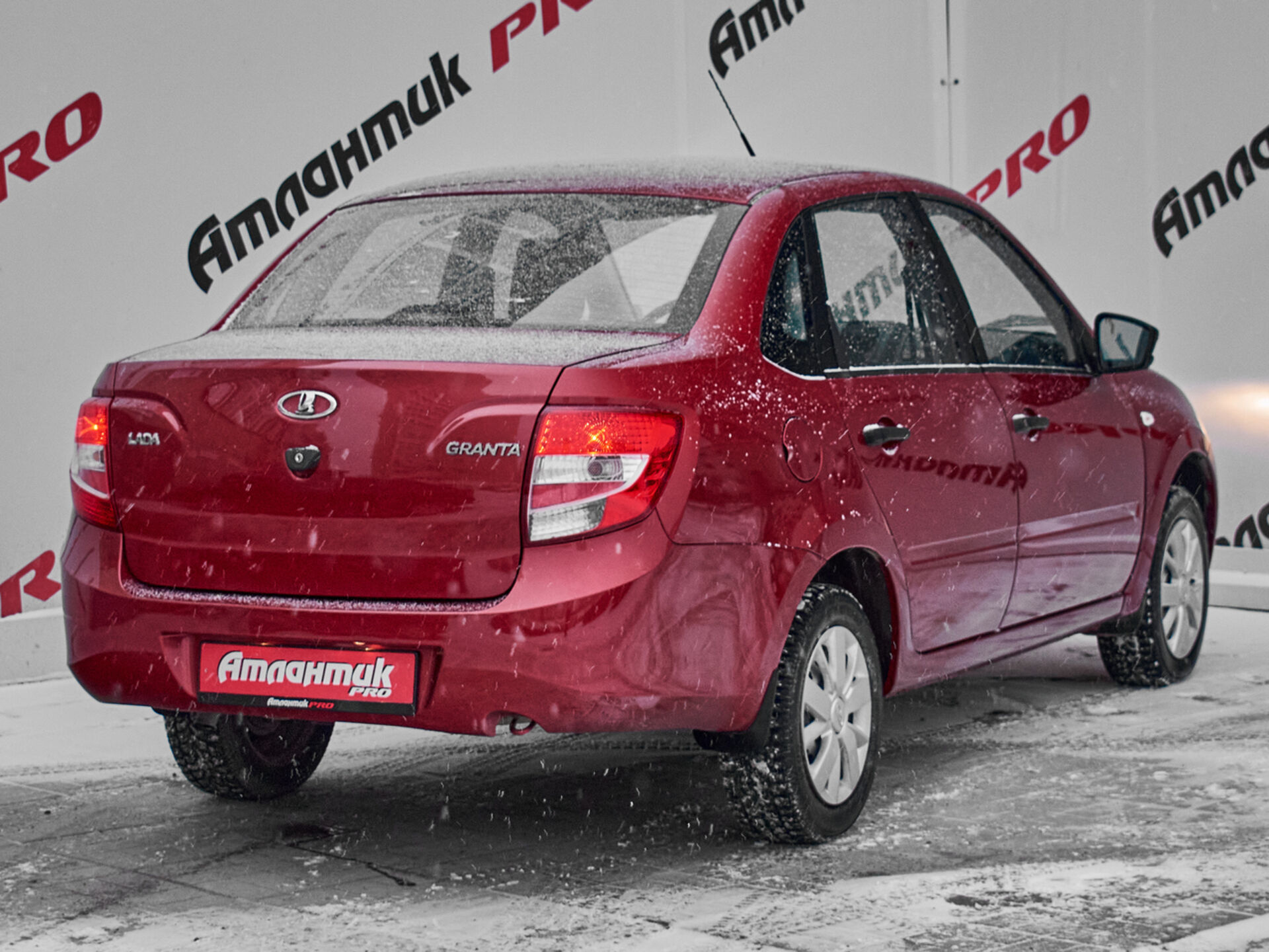 Купить Lada (ВАЗ) Granta 1.6 MT (87 л.с.), 2018 в Екатеренбурге