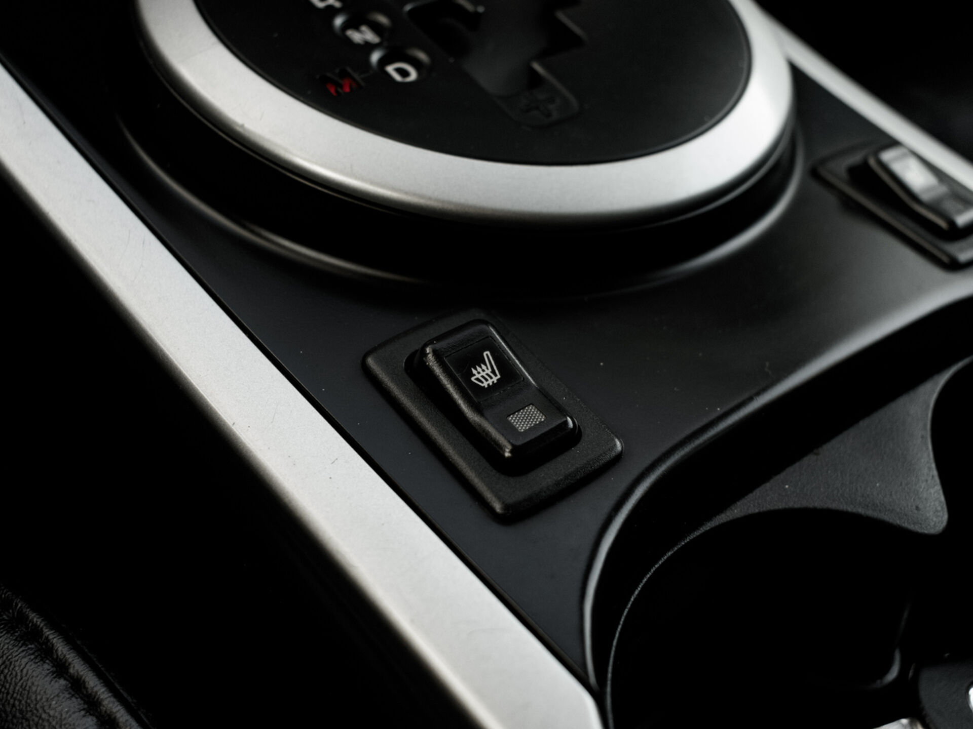 Купить Mazda CX-7 2.5 AT (163 л.с.), 2011 в Екатеренбурге