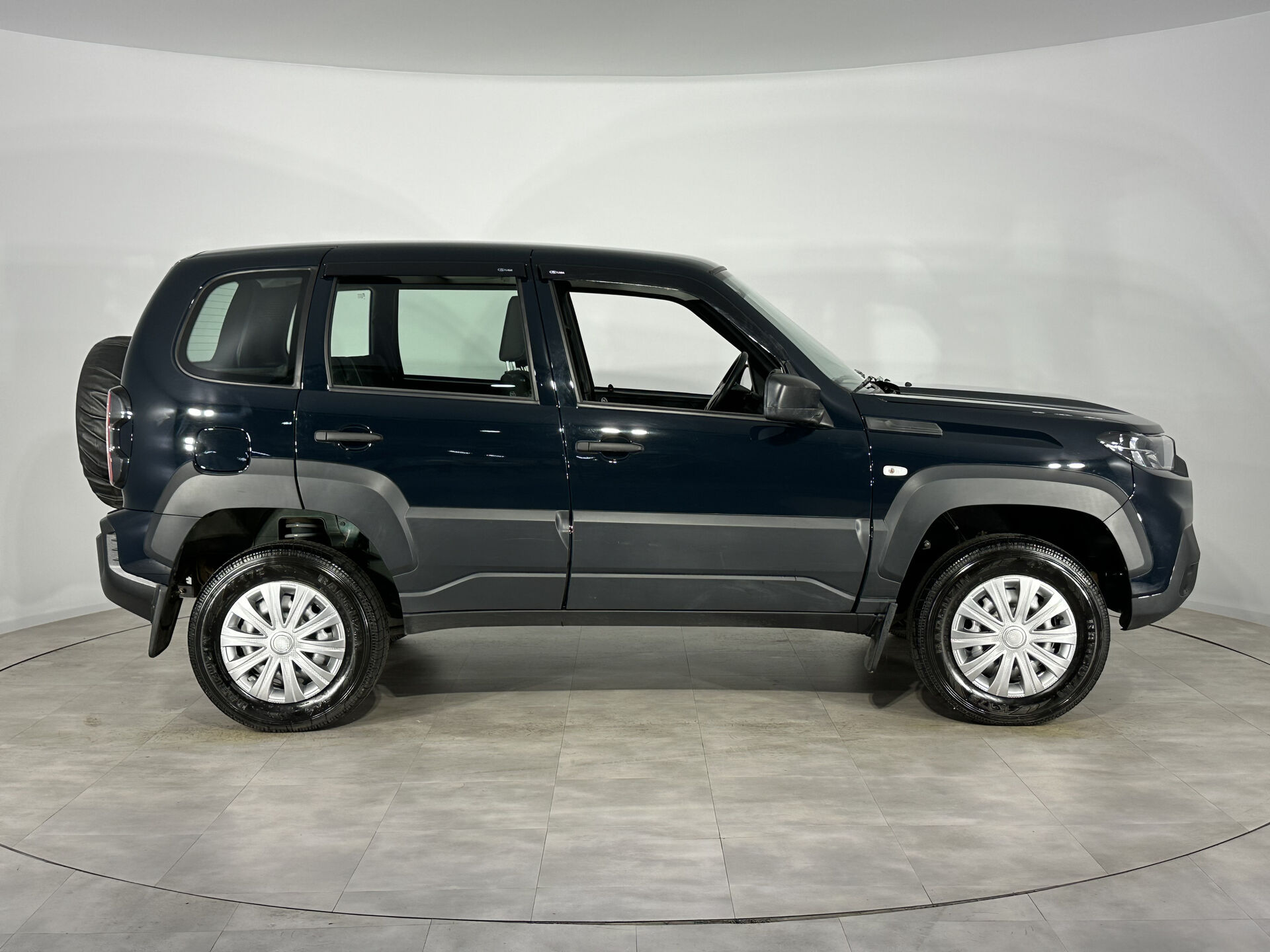 Lada Niva Travel Classic'24 2024 г.в., 26 196 км.