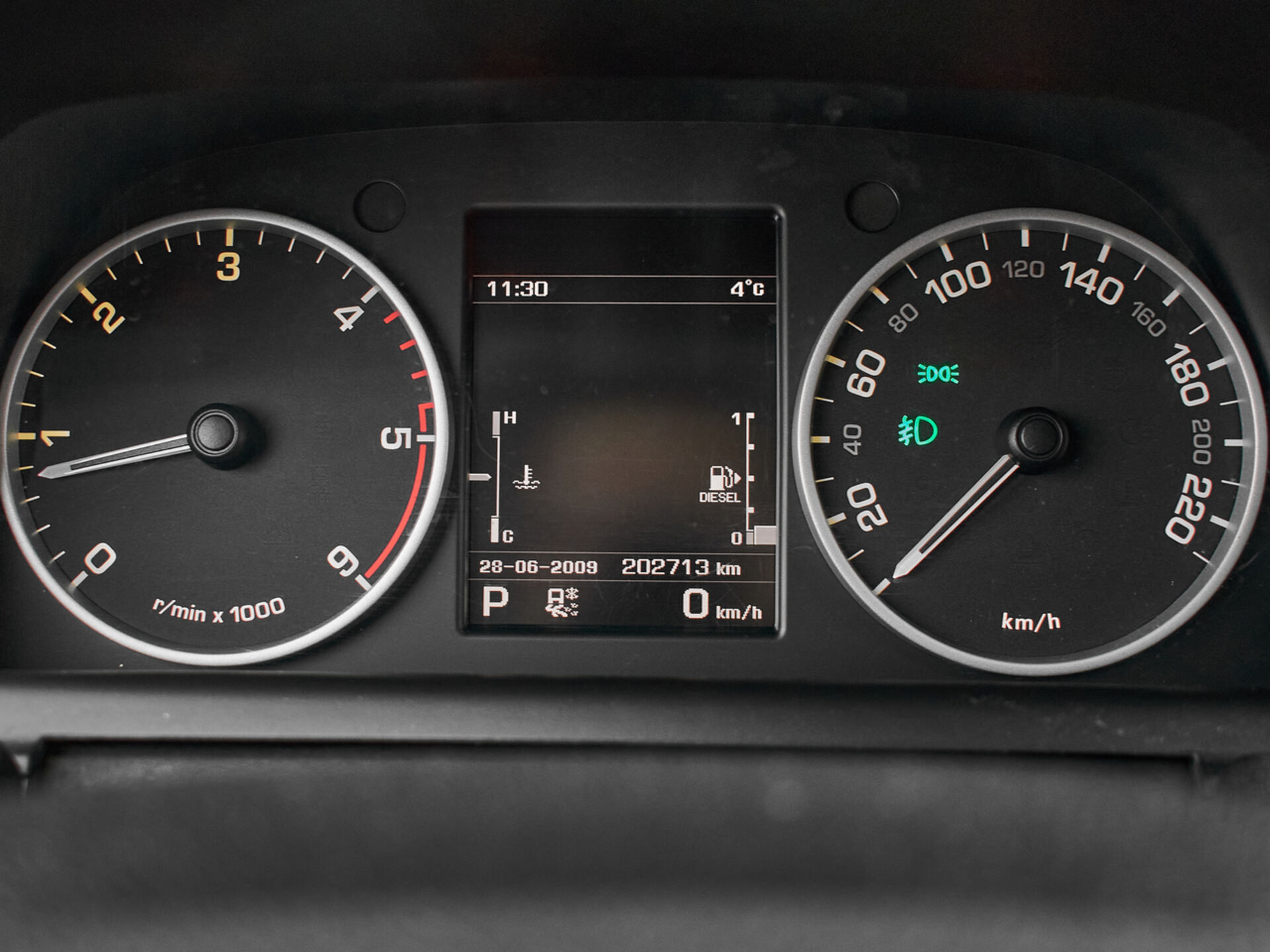 Купить Land Rover Range Rover Sport 3.6d AT (272 л.с.) 4WD, 2010 в Екатеренбурге