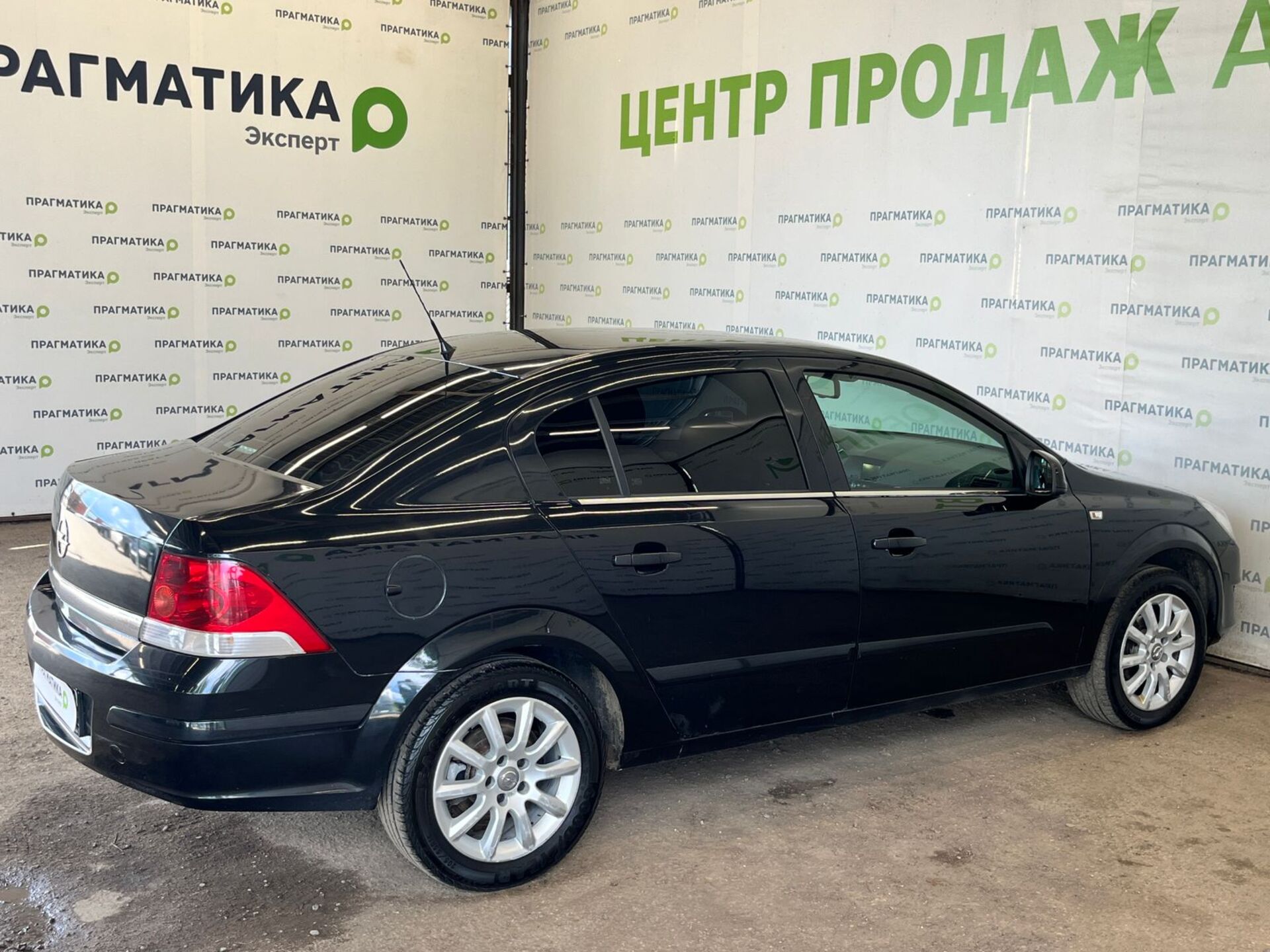 Opel Astra None 2014 г.в., 233 870 км.