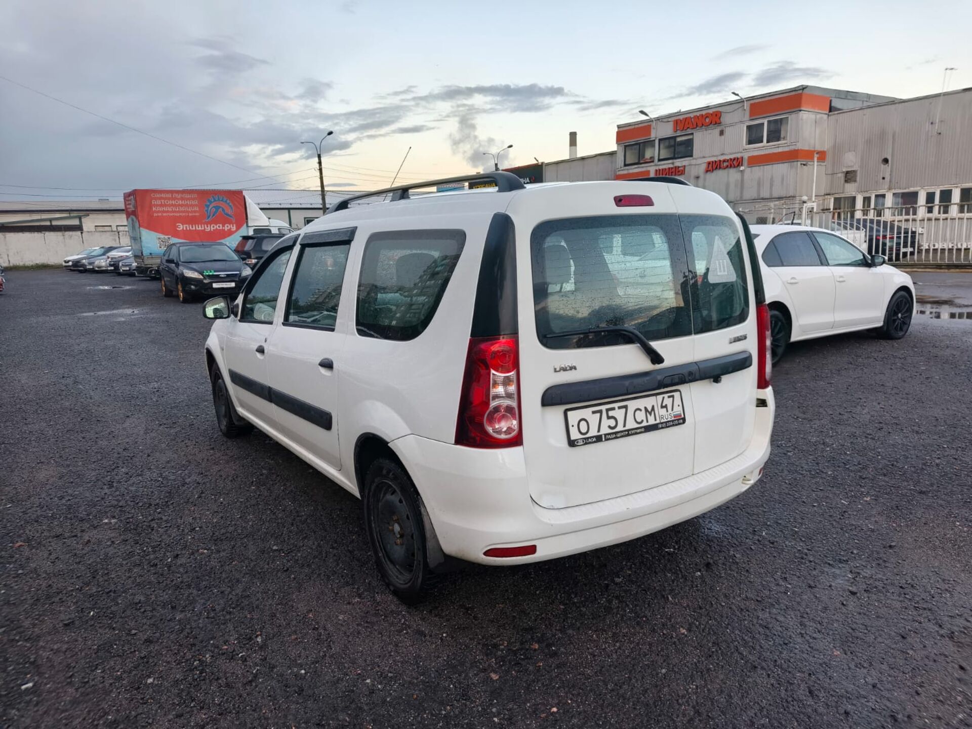 Lada Largus Norma Climate Glonass (5 мест) (2018) 2017 г.в., 130 700 км.