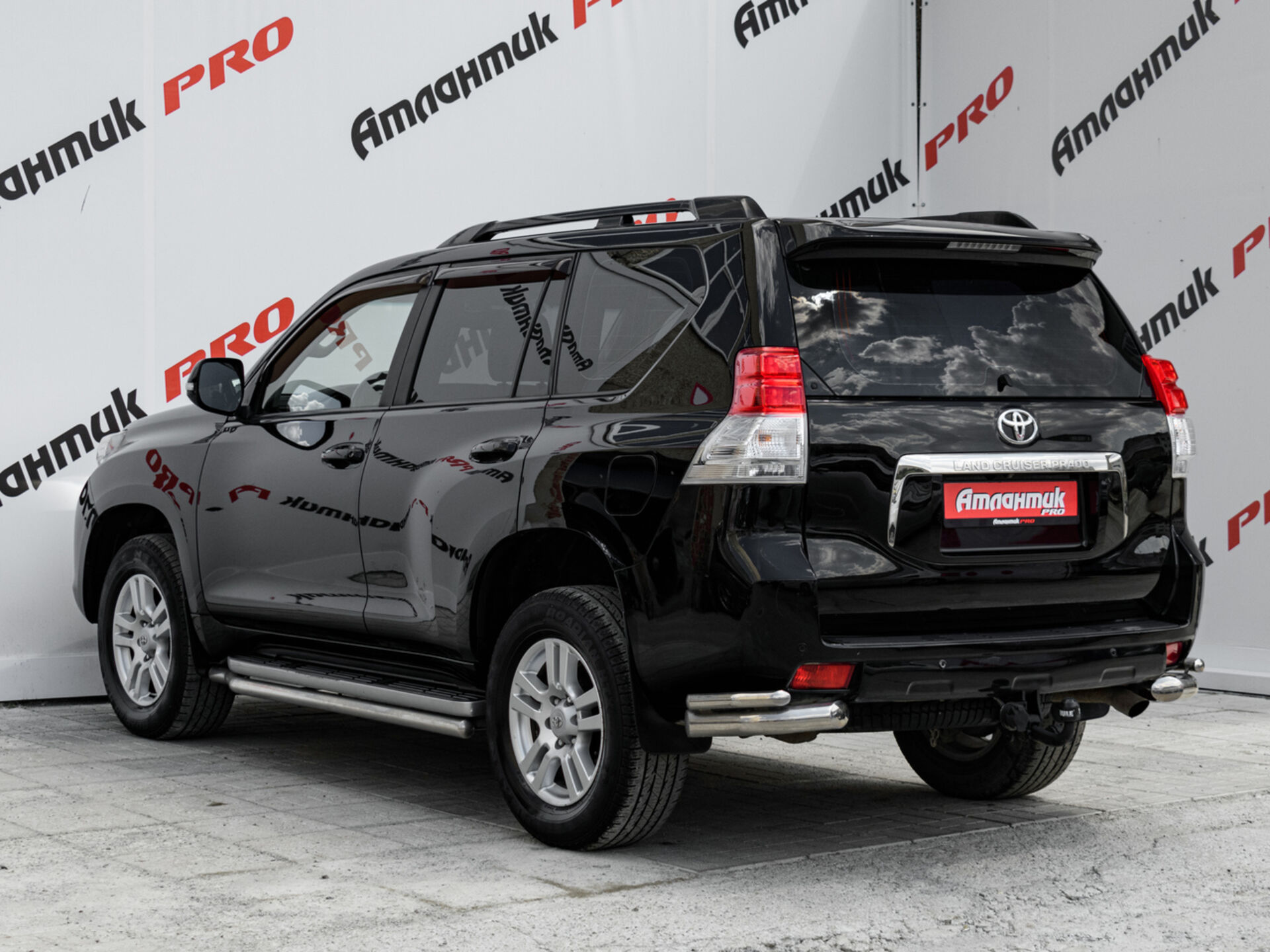 Купить Toyota Land Cruiser Prado 4.0 AT (282 л.с.) 4WD, 2010 в Екатеренбурге