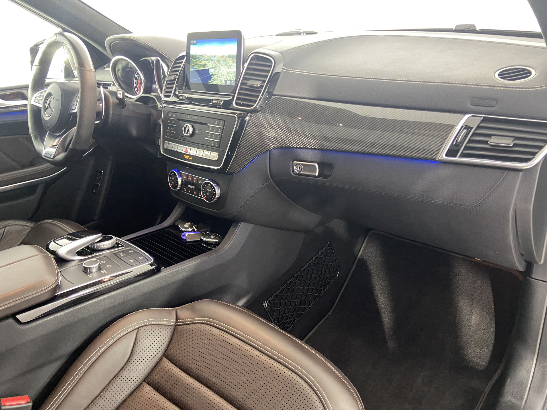 Mercedes-Benz GLS AMG AMG GLS 63 4MATIC Особая серия 2016 г.в., 113 670 км.