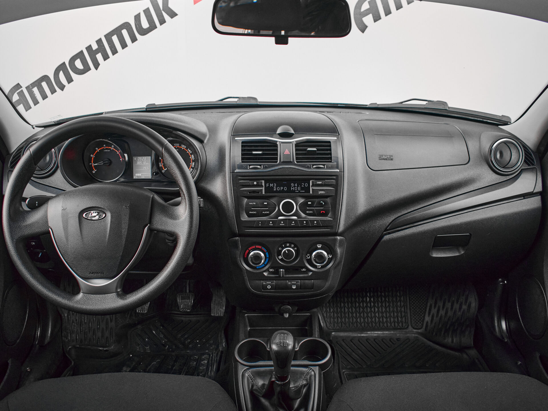 Купить Lada (ВАЗ) Granta 1.6 MT (106 л.с.), 2018 в Екатеренбурге