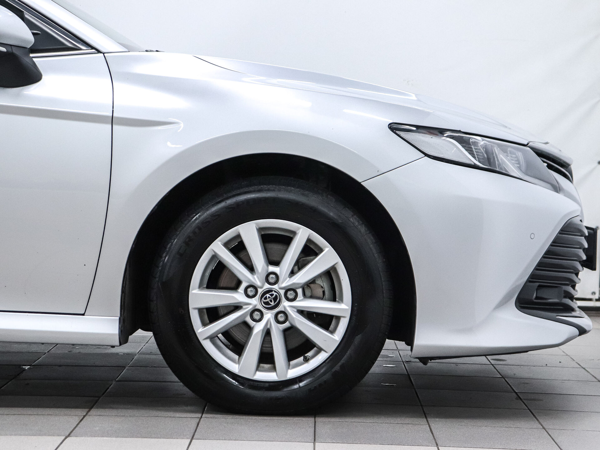 Toyota Camry 2019 28