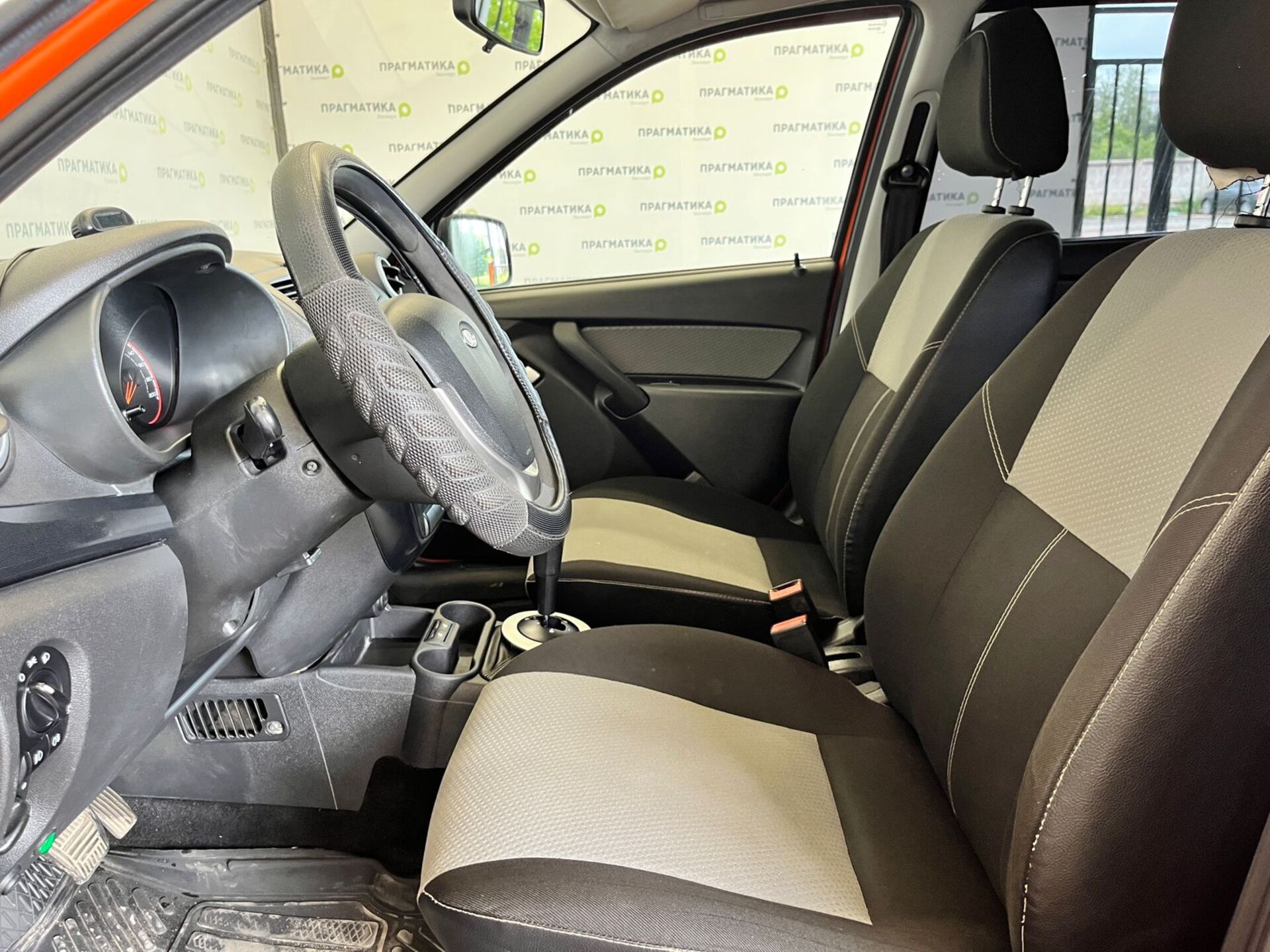 Lada Kalina None 2015 г.в., 115 000 км.