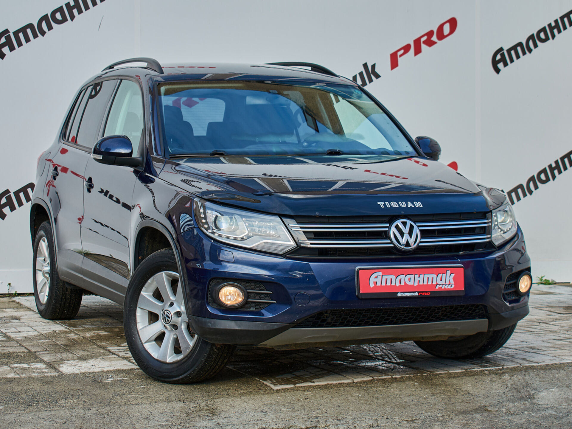 Купить Volkswagen Tiguan 2.0 AT (170 л.с.) 4WD, 2011 в Екатеренбурге