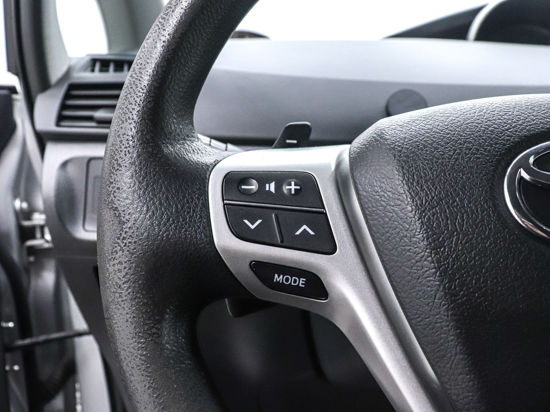 Toyota Verso 2012 11