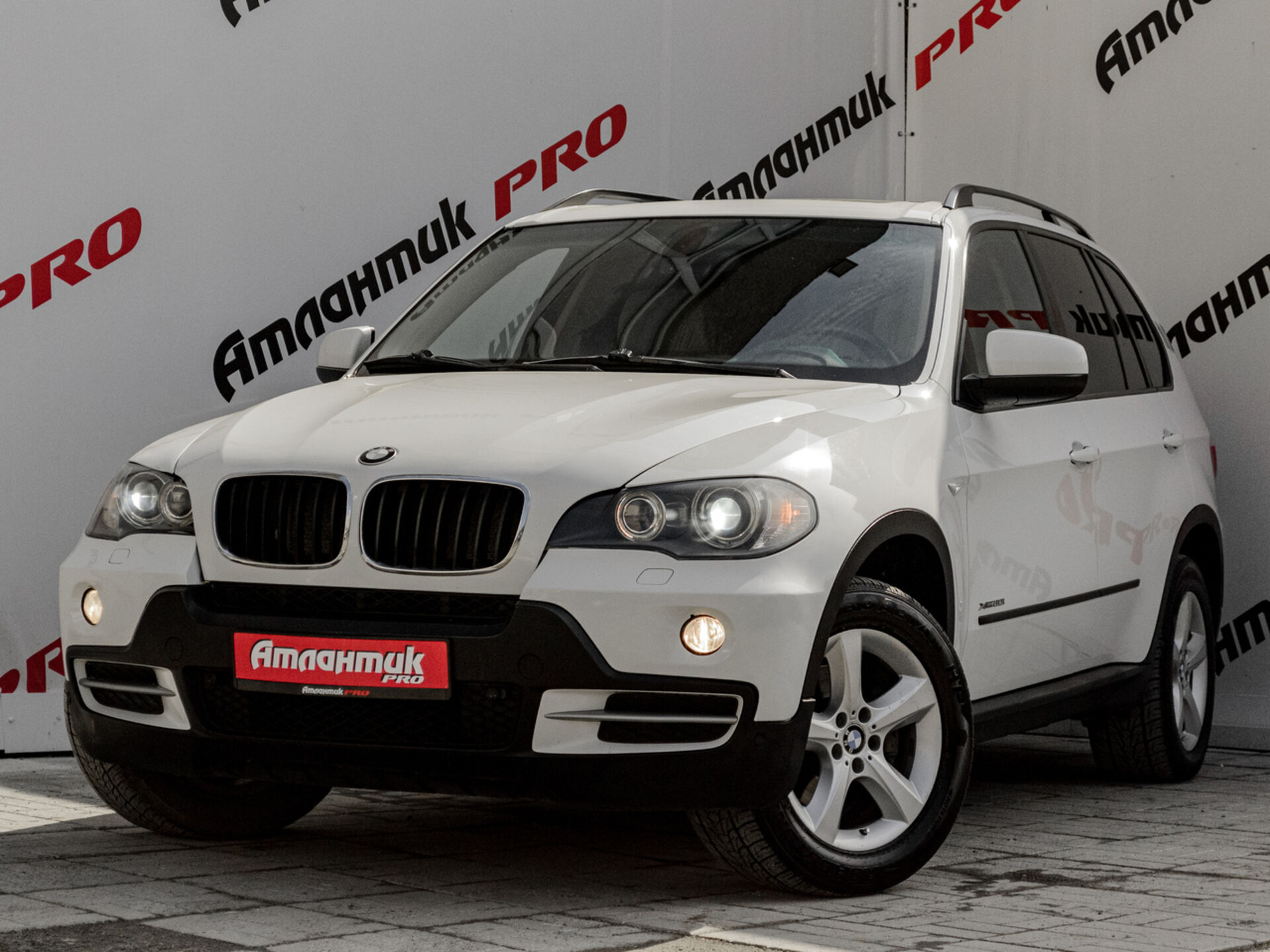 Купить BMW X5 30i 3.0 AT (264 л.с.) 4WD, 2009 в Екатеренбурге