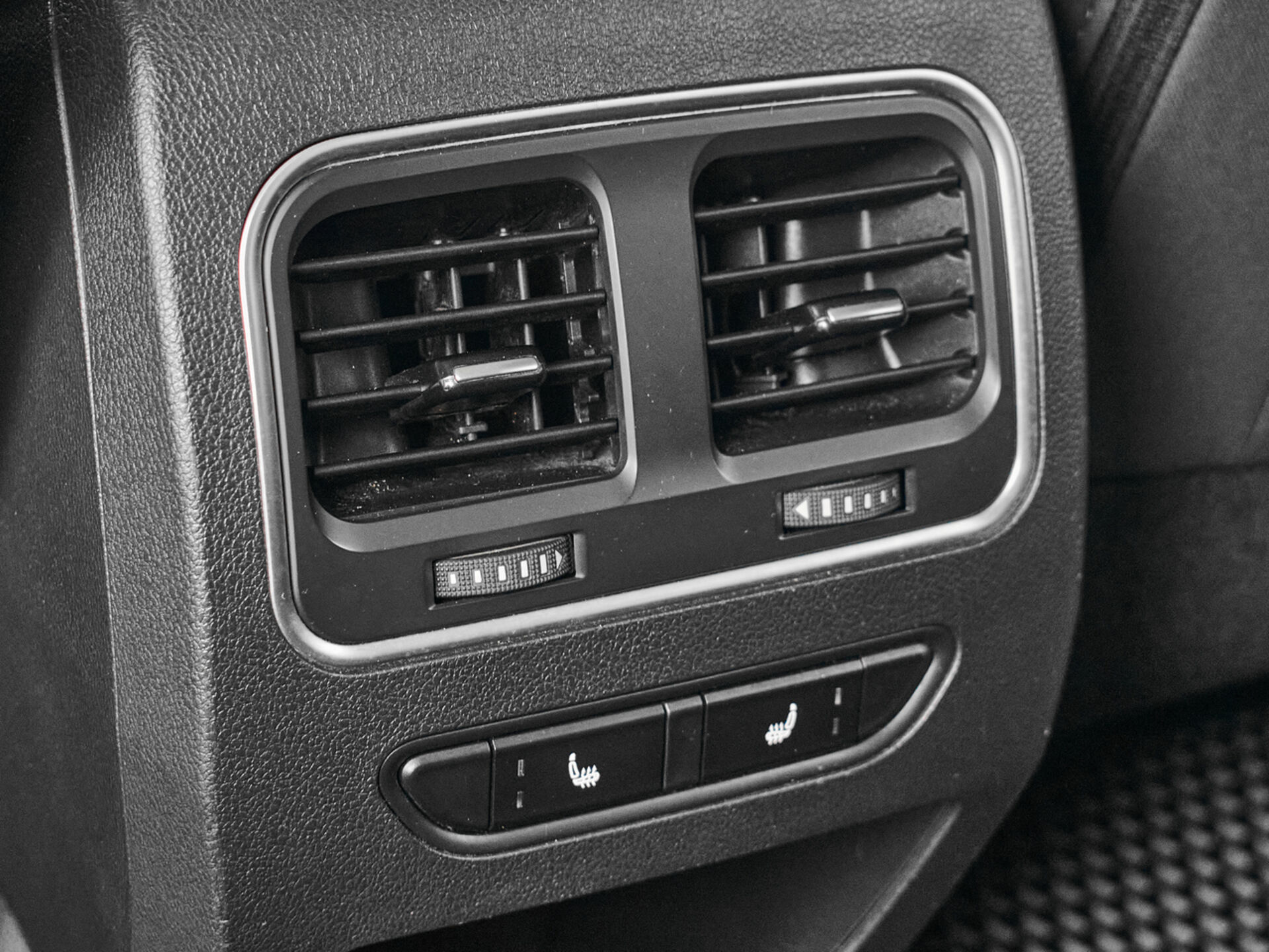 Купить Haval F7 1.5 AMT (150 л.с.), 2019 в Екатеренбурге