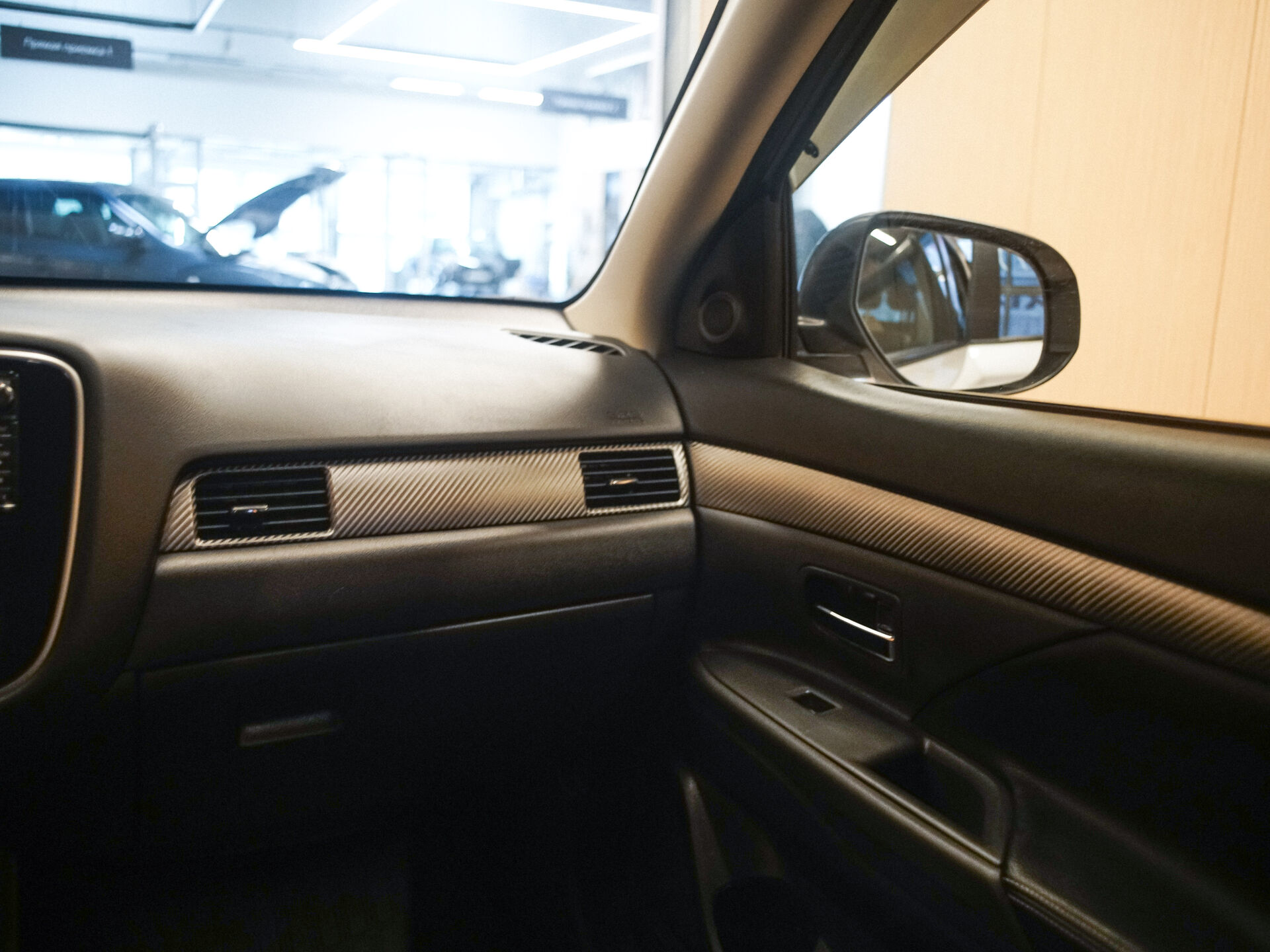 Mitsubishi Outlander 2014 20