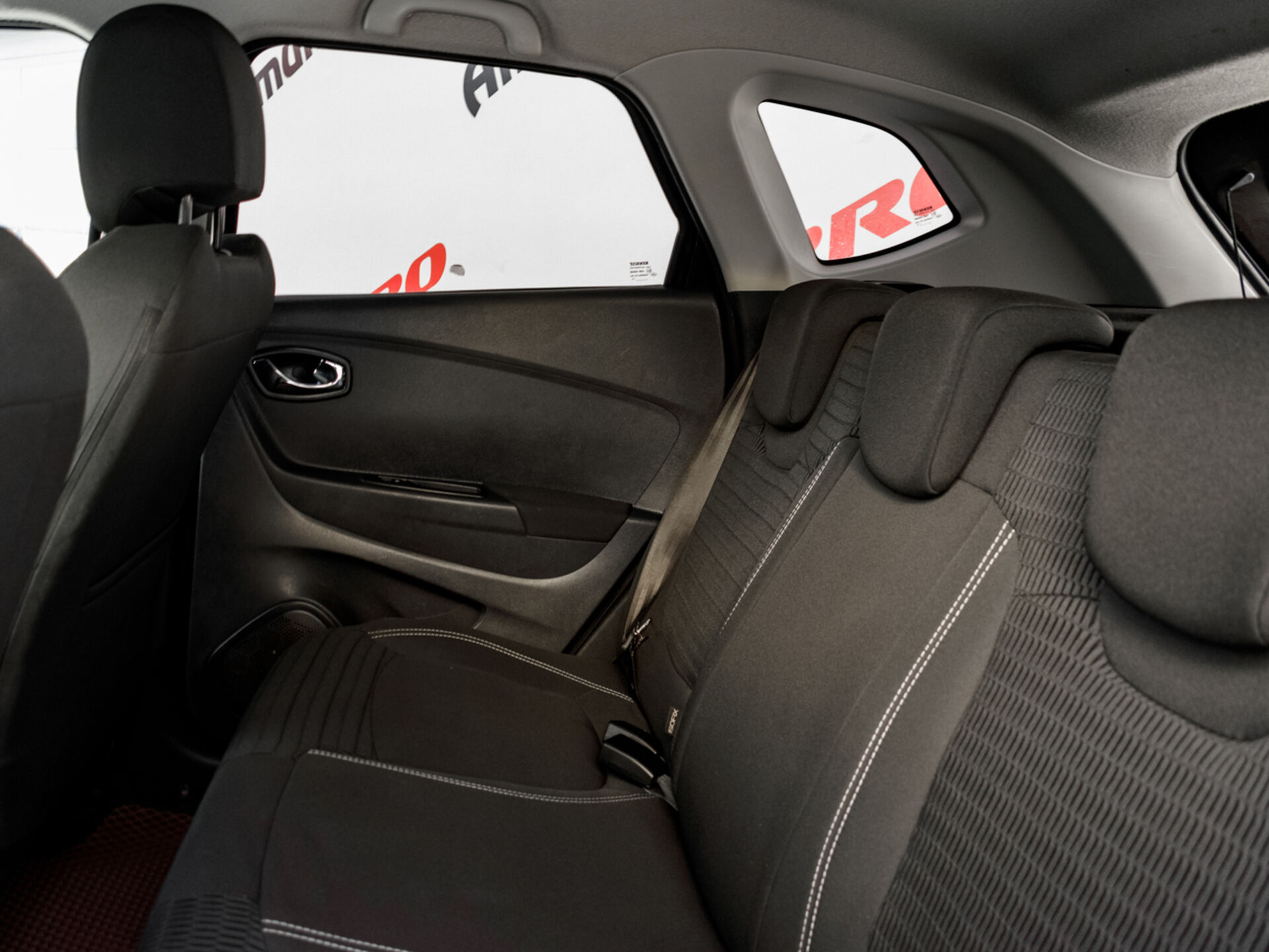 Купить Renault Kaptur 1.6 CVT (114 л.с.), 2019 в Екатеренбурге