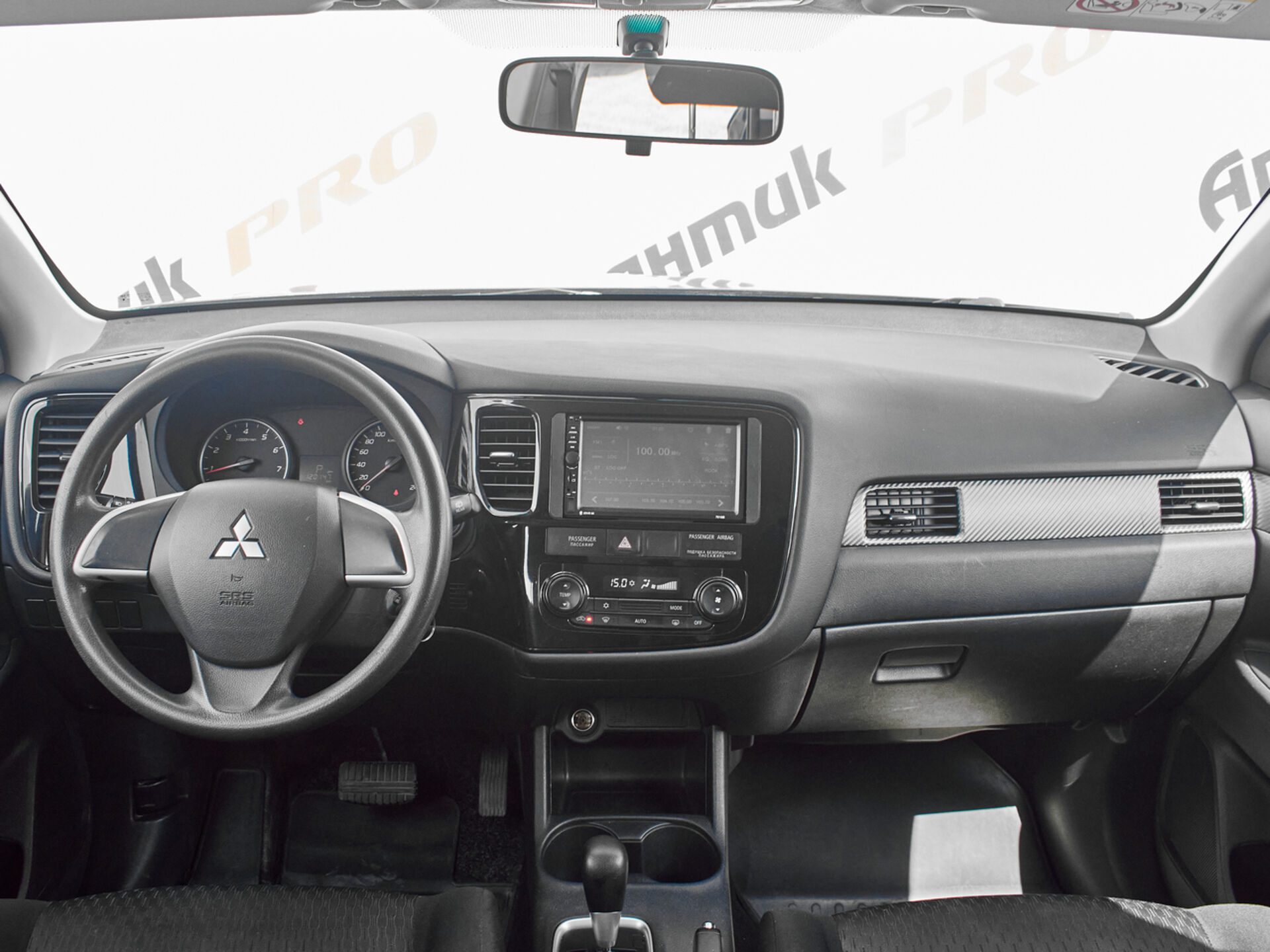 Купить Mitsubishi Outlander 2.0 CVT (146 л.с.), 2014 в Екатеренбурге