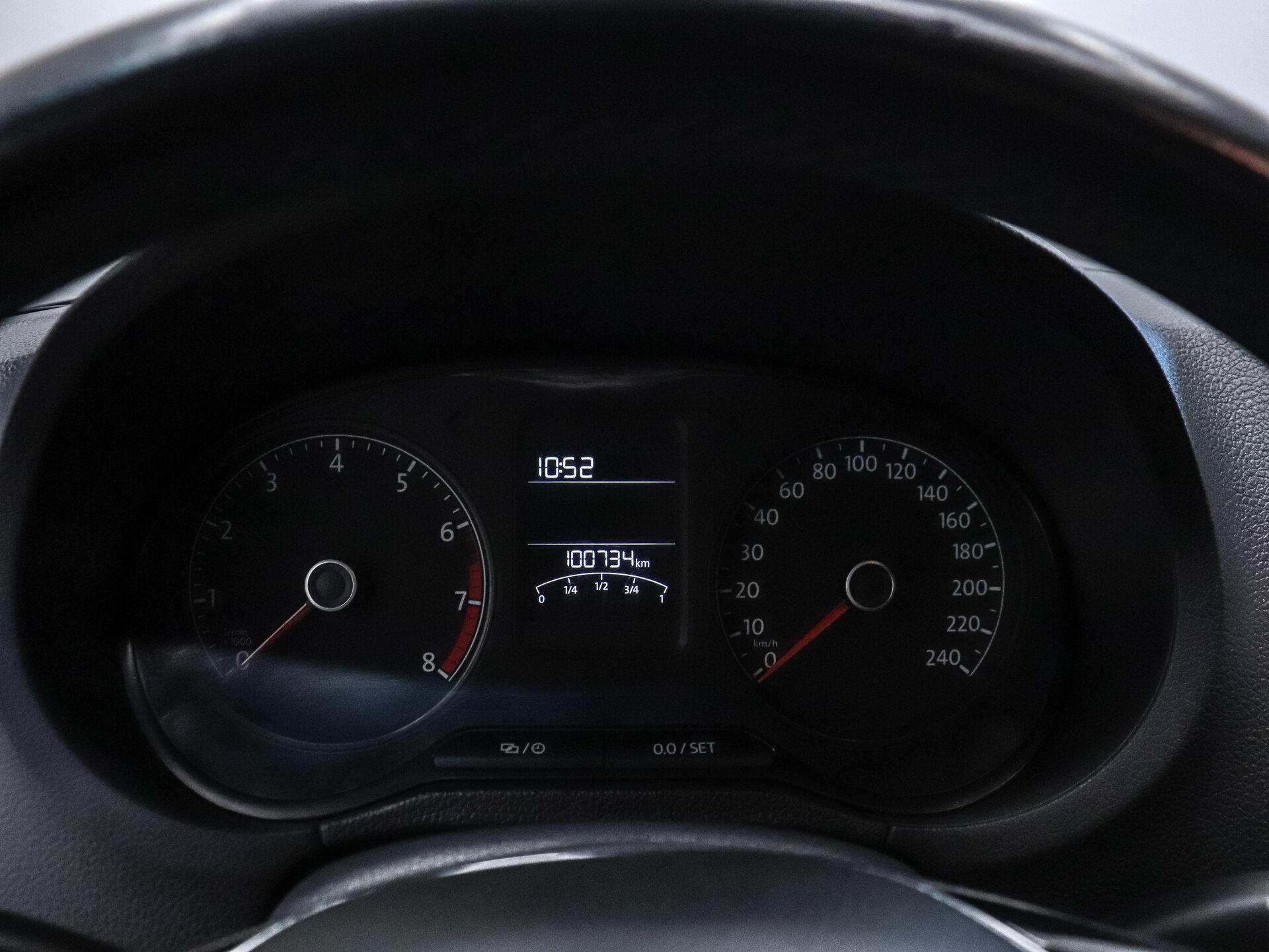 Volkswagen Polo 2015 11