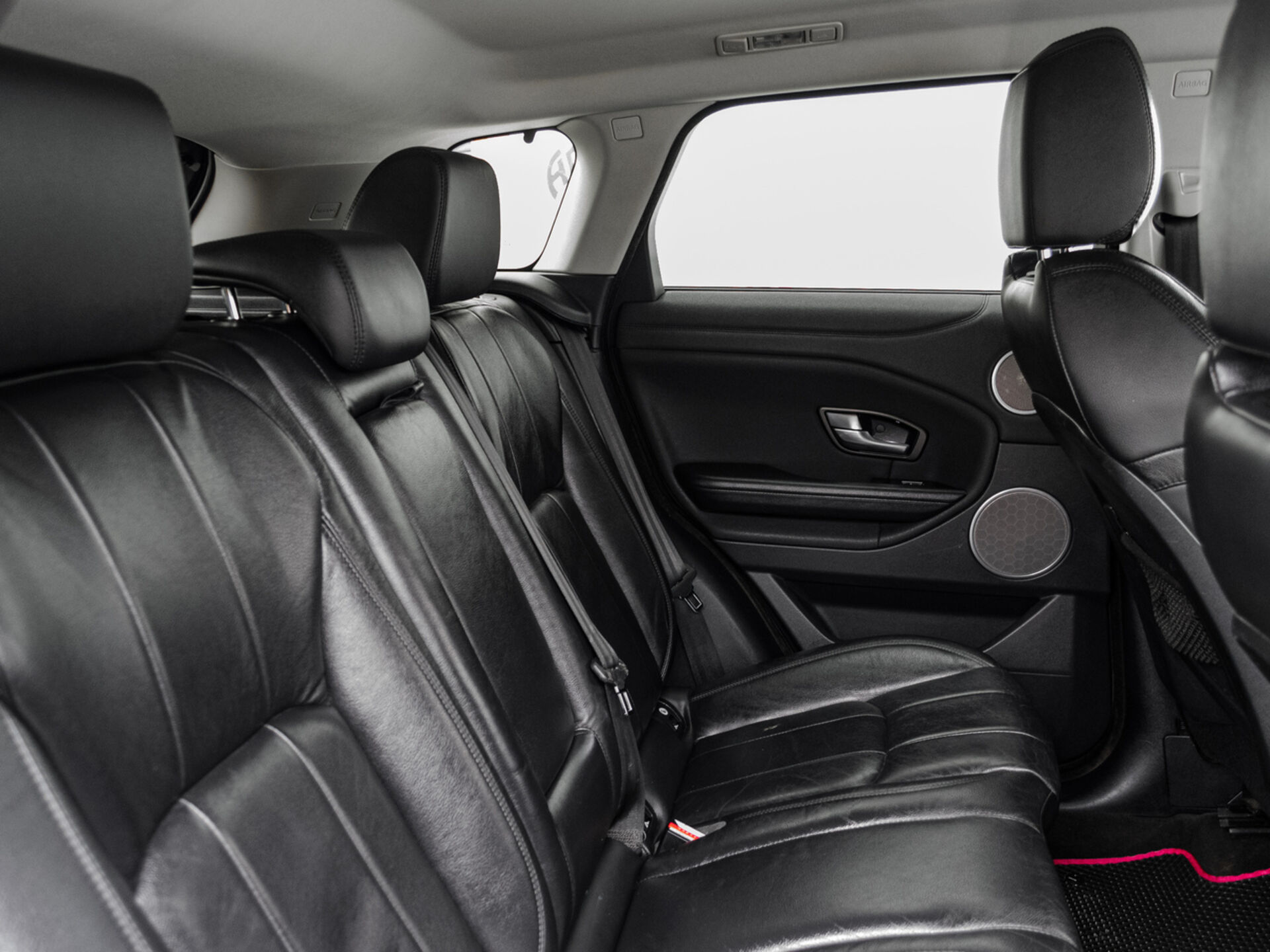 Купить Land Rover Range Rover Evoque 2.0 AT (290 л.с.) 4WD, 2017 в Екатеренбурге
