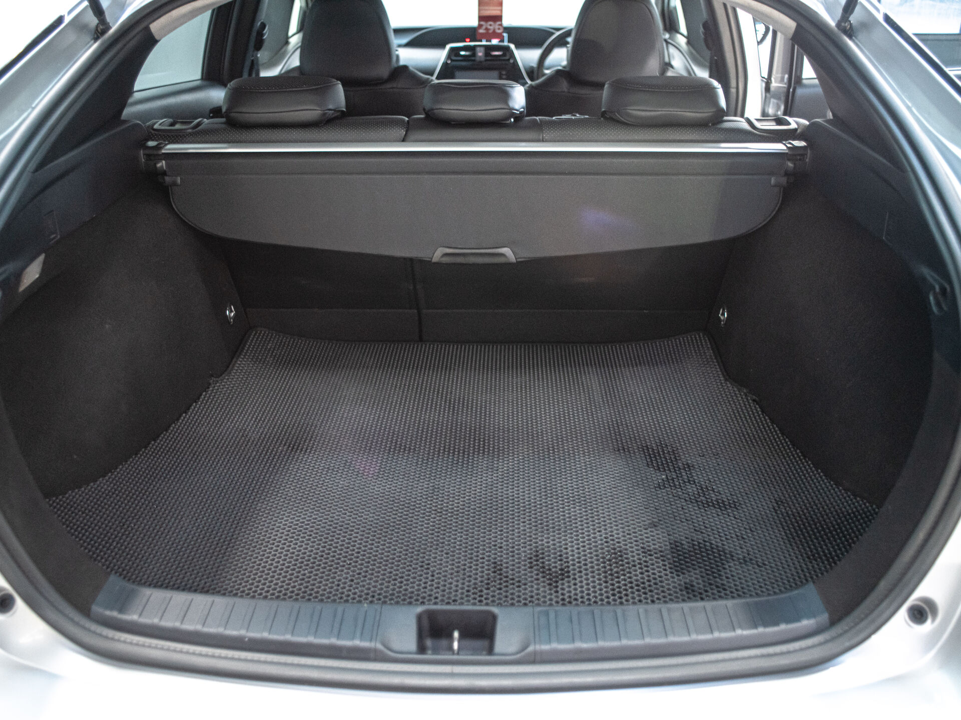 Toyota Prius 2016 27