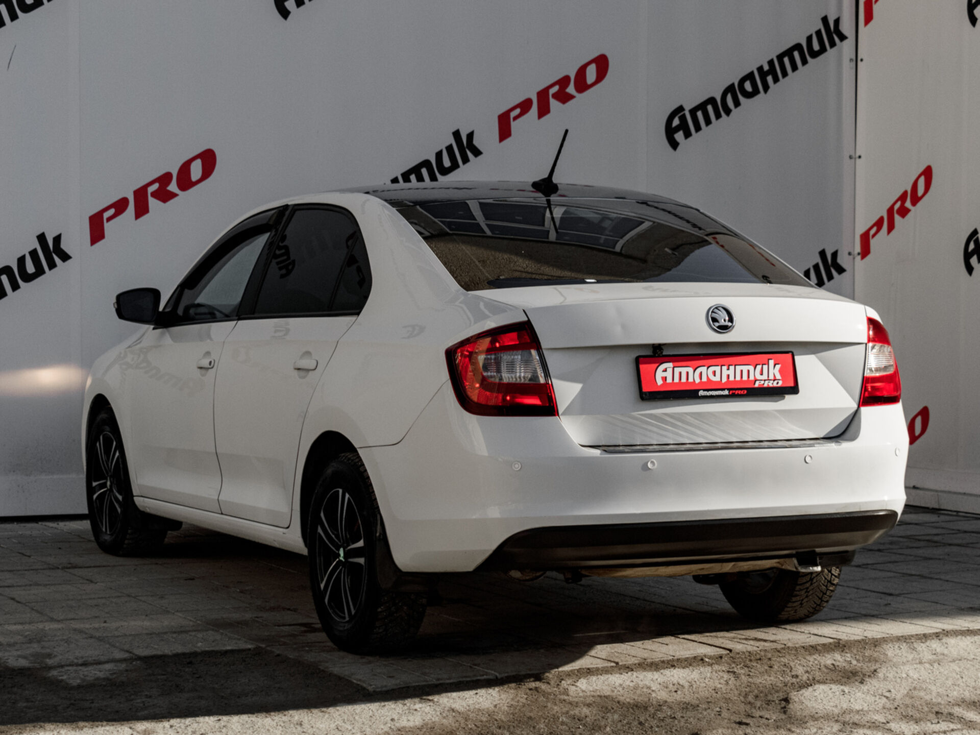 Купить Skoda Rapid 1.6 AT (110 л.с.), 2017 в Екатеренбурге