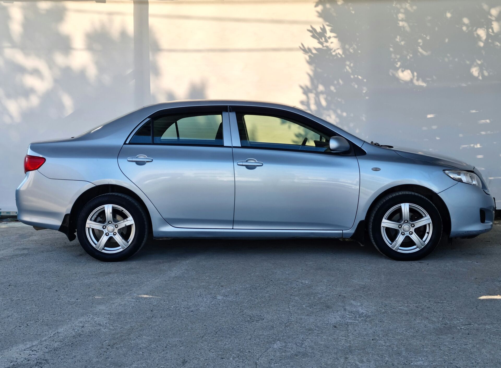 Toyota Corolla Комфорт 2007 г.в., 229 507 км.