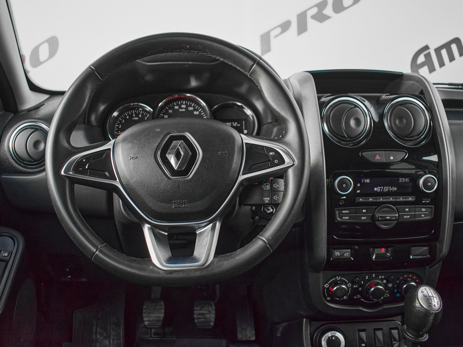 Купить Renault Duster 1.6 MT (114 л.с.) 4WD, 2020 в Екатеренбурге