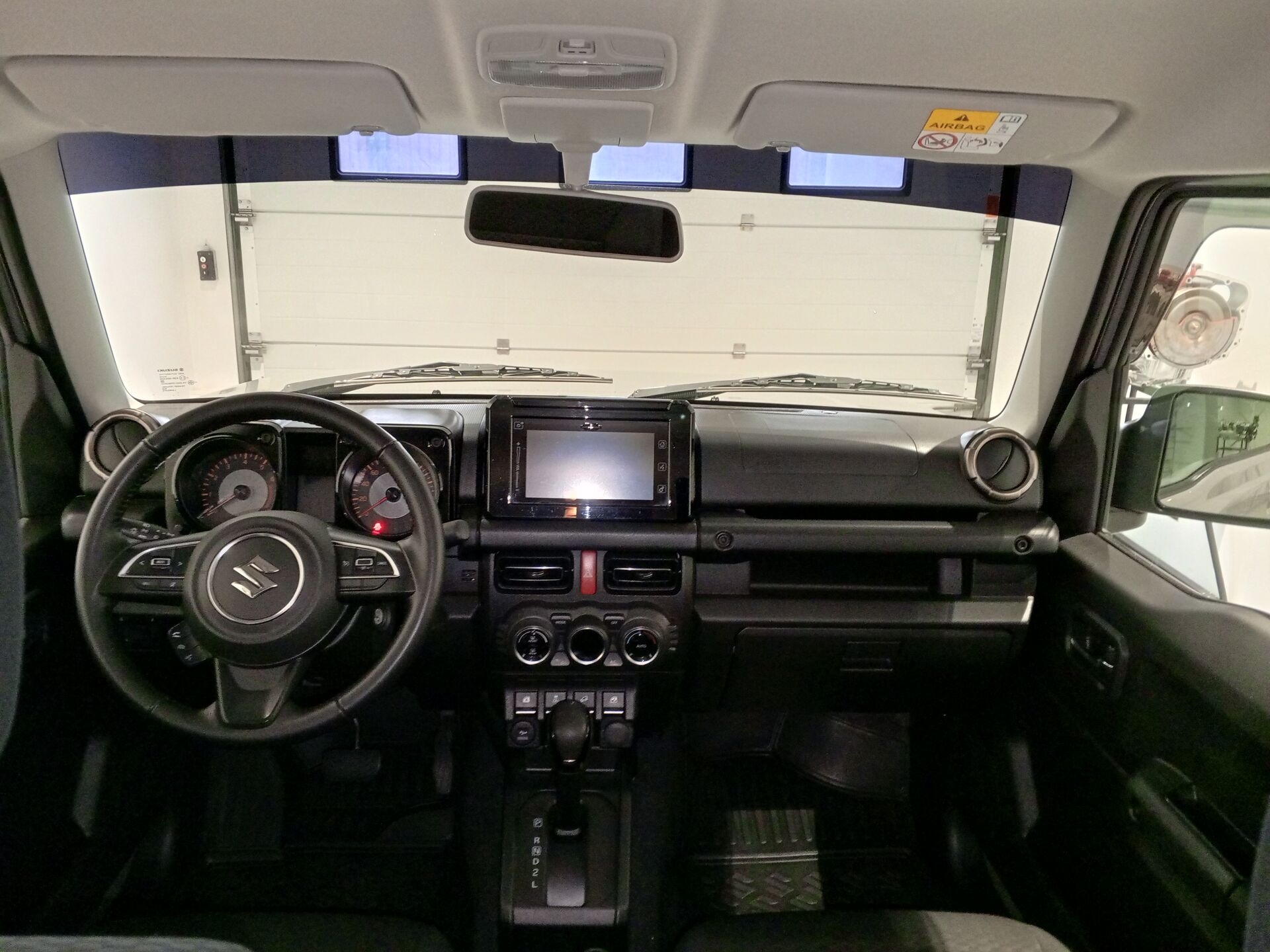 Suzuki Jimny, 323880000000₽ - вид 11