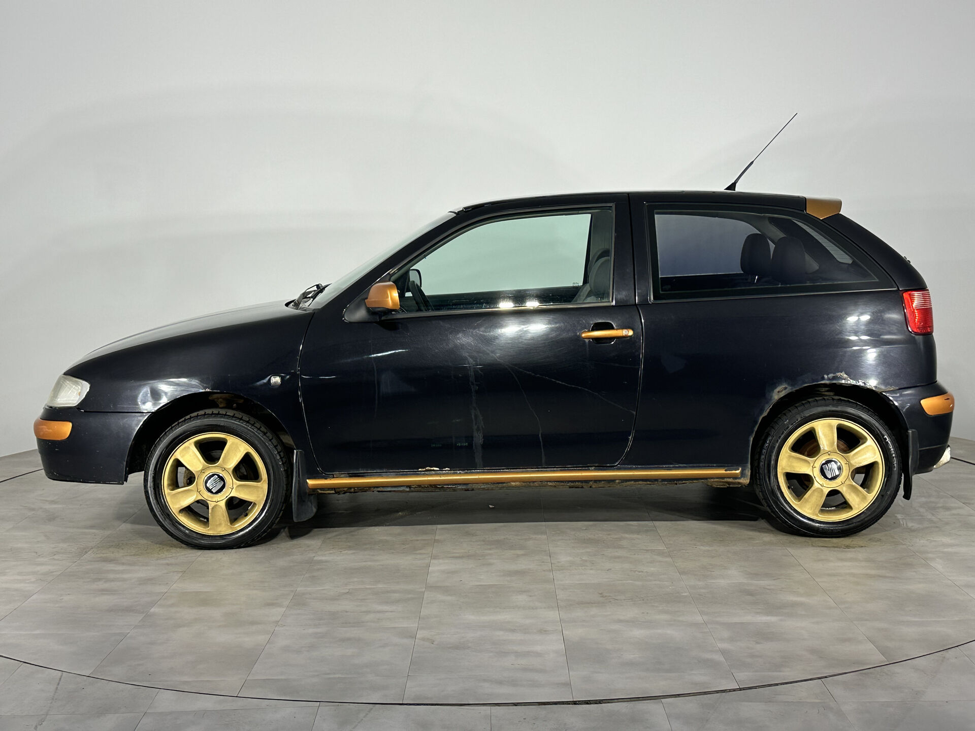 SEAT Ibiza None 2002 г.в., 250 000 км.