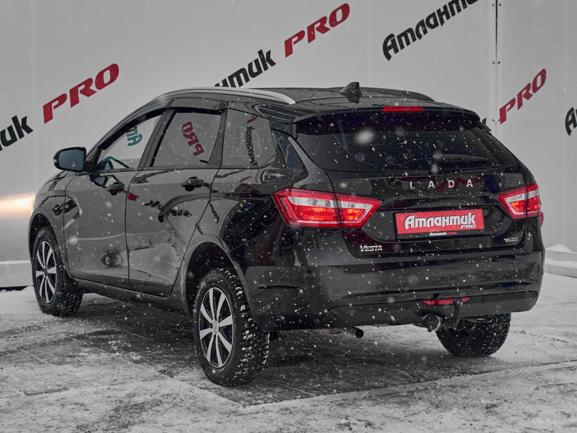 Купить Lada (ВАЗ) Vesta SW 1.6 MT (106 л.с.), 2022 в Екатеренбурге