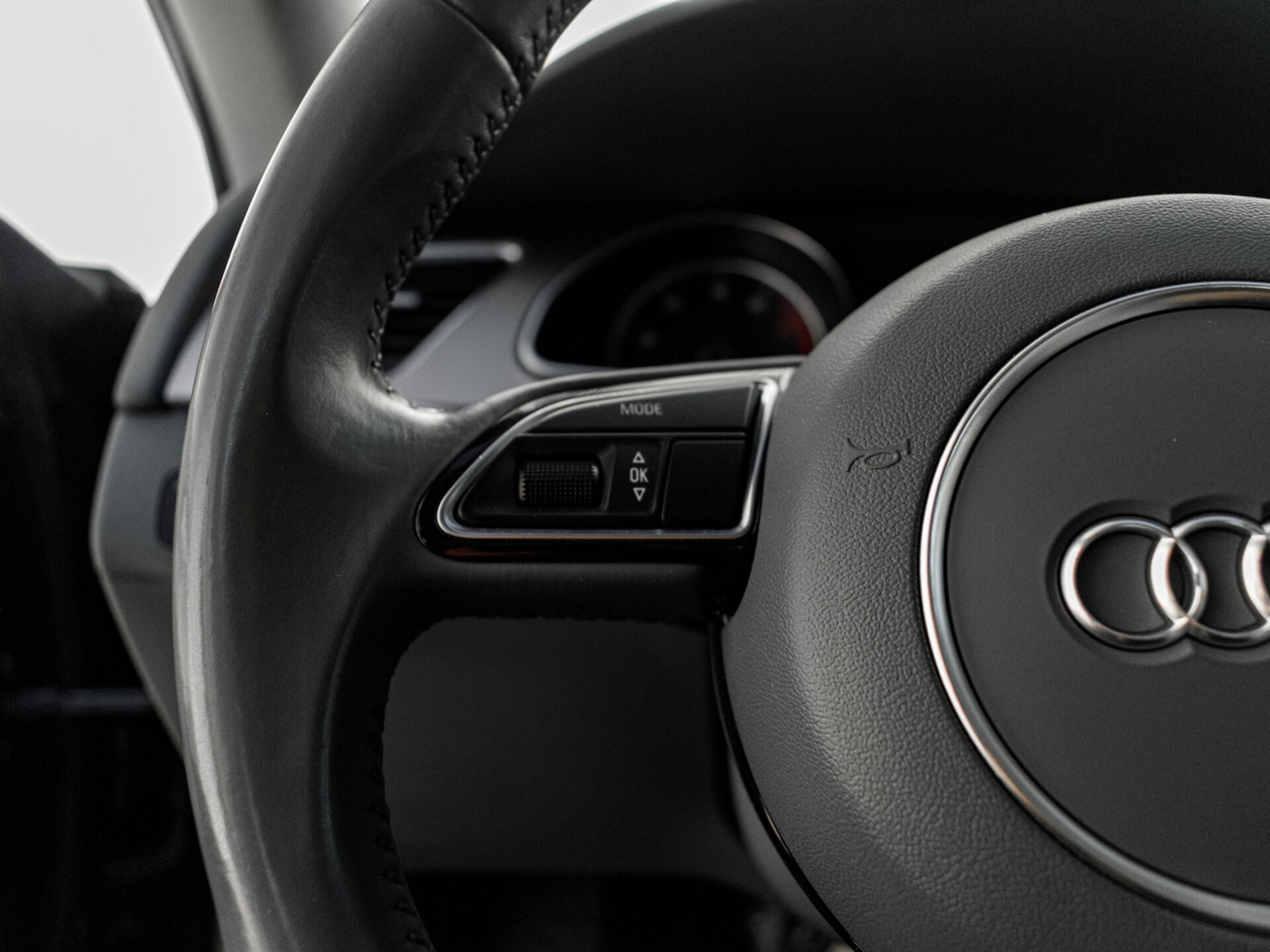Купить Audi A5 2.0 AMT (225 л.с.) 4WD, 2013 в Екатеренбурге