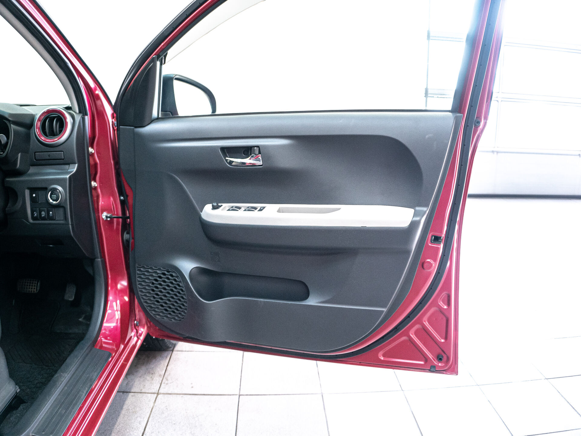 Daihatsu Boon 2016 6