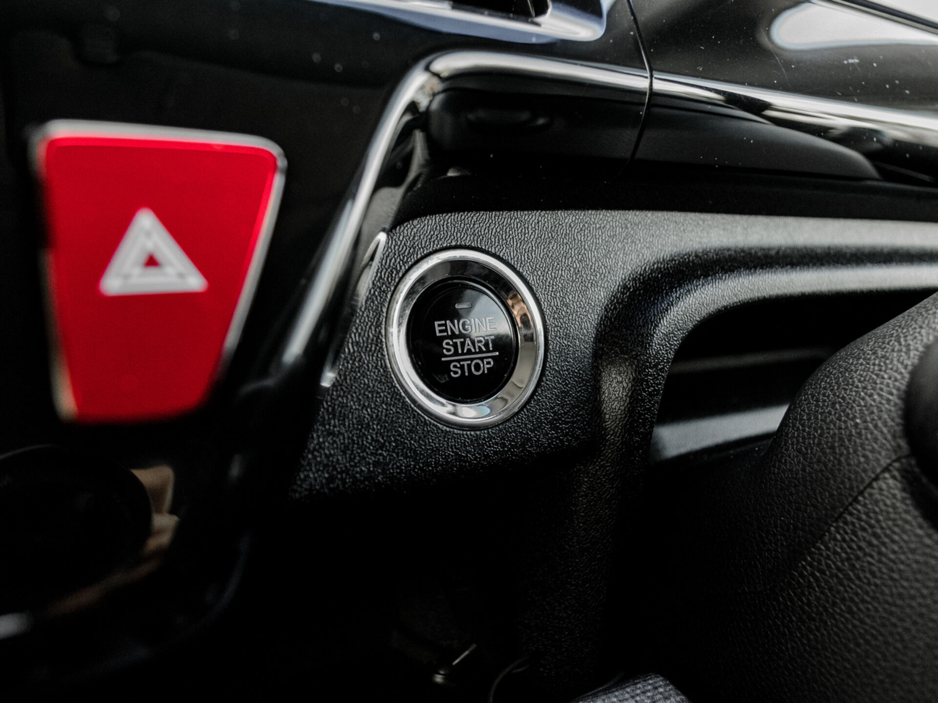 Купить Honda Stepwgn Spada 1.5 CVT (150 л.с.), 2015 в Екатеренбурге