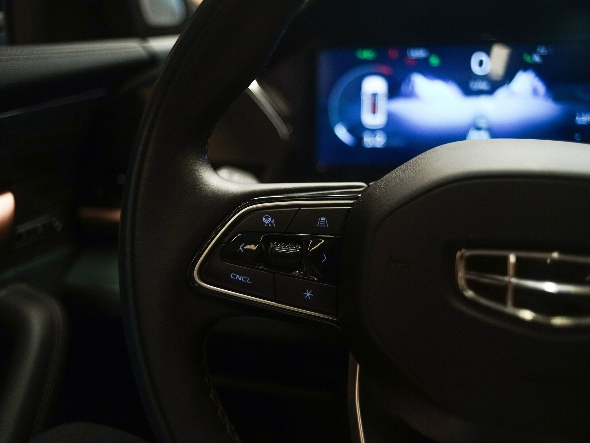 Geely Monjaro 2023 14