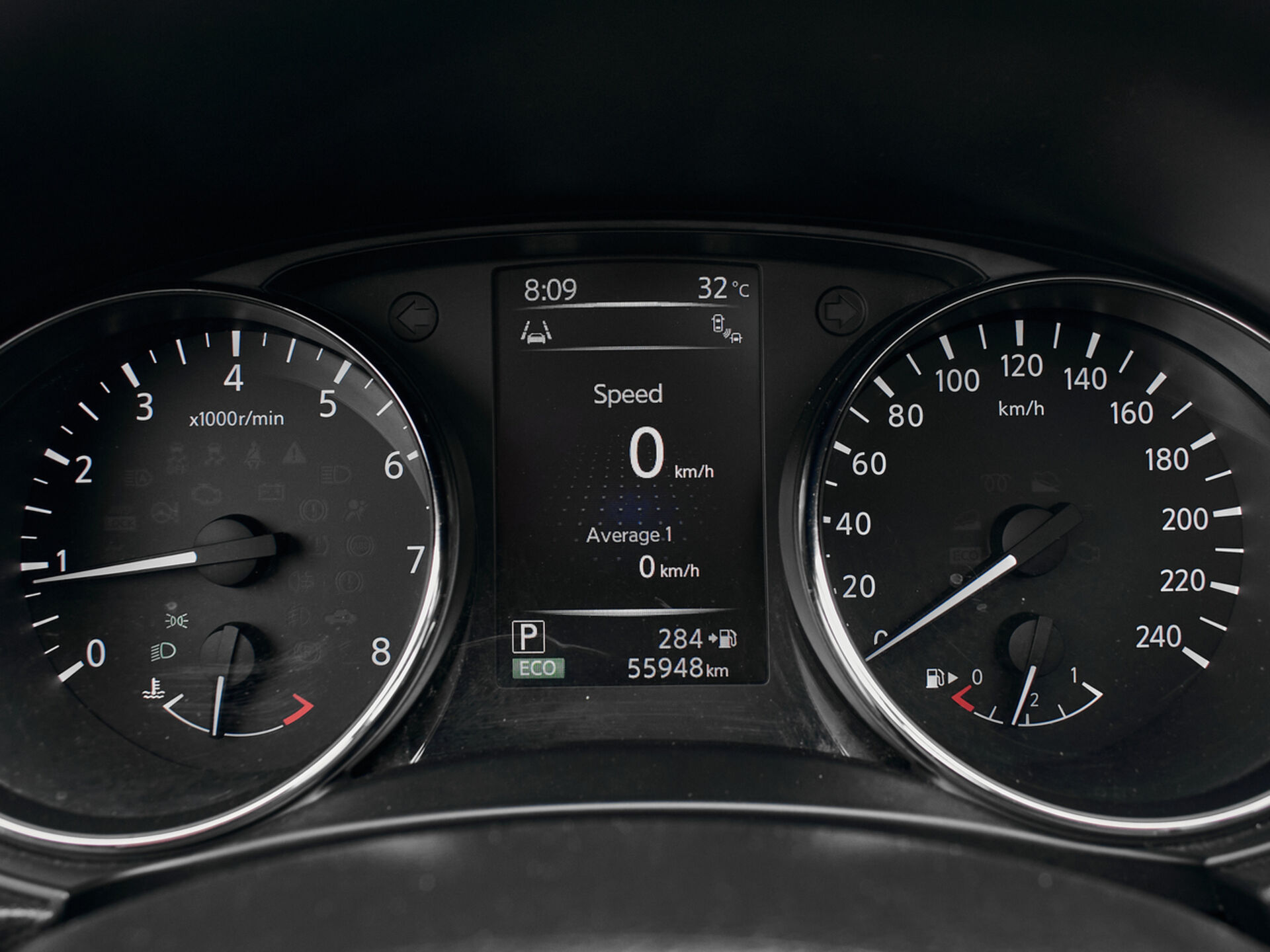 Купить Nissan Qashqai 2.0 CVT (144 л.с.) 4WD, 2016 в Екатеренбурге